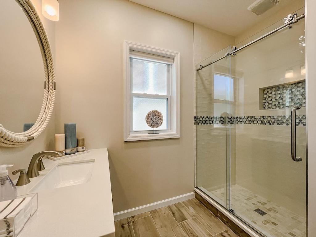 New Listing ! Captain's Cottage - Cold Spring Harbor Water Views photo 55