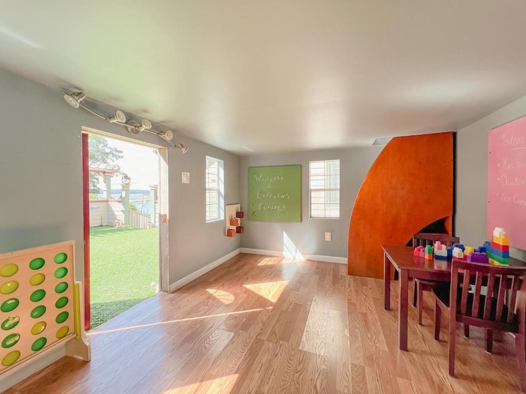 New Listing ! Captain's Cottage - Cold Spring Harbor Water Views photo 60