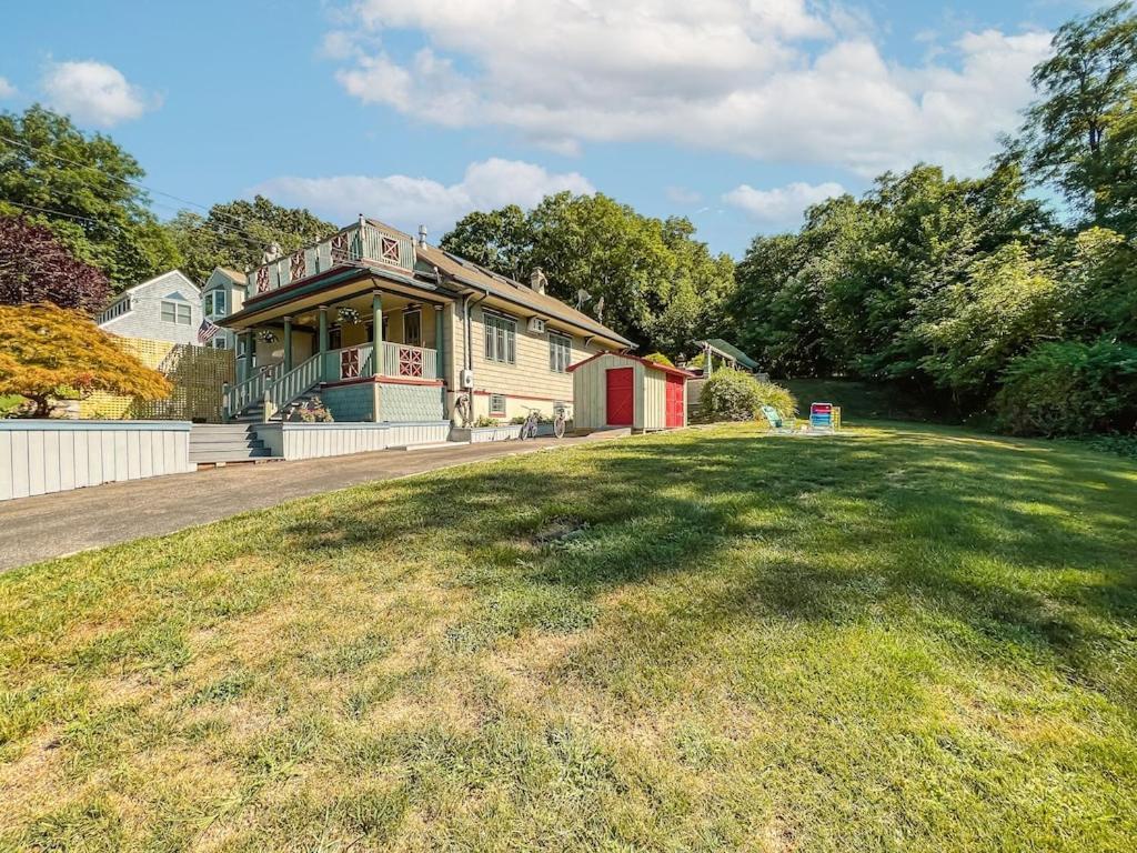 New Listing ! Captain's Cottage - Cold Spring Harbor Water Views photo 63