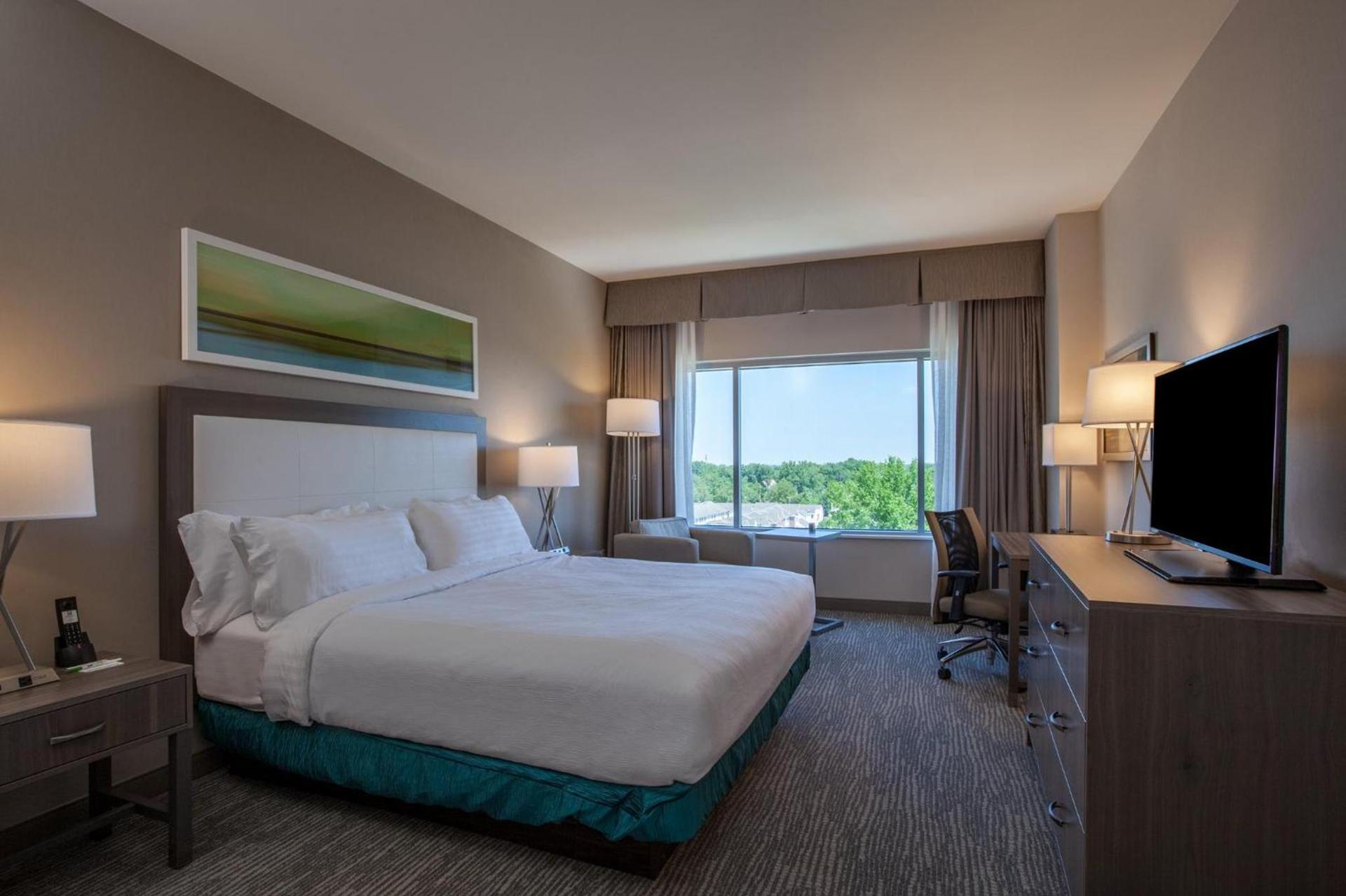 Holiday Inn Cleveland Clinic by IHG photo 56