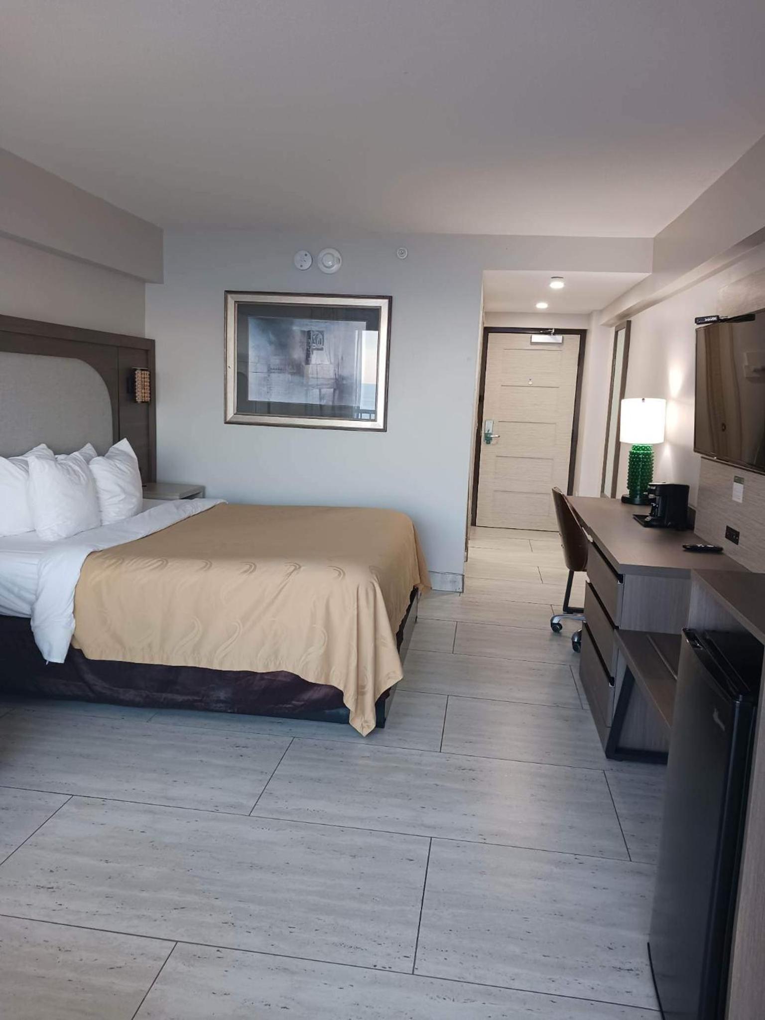 Spark by Hilton Virginia Beach Oceanfront photo 48
