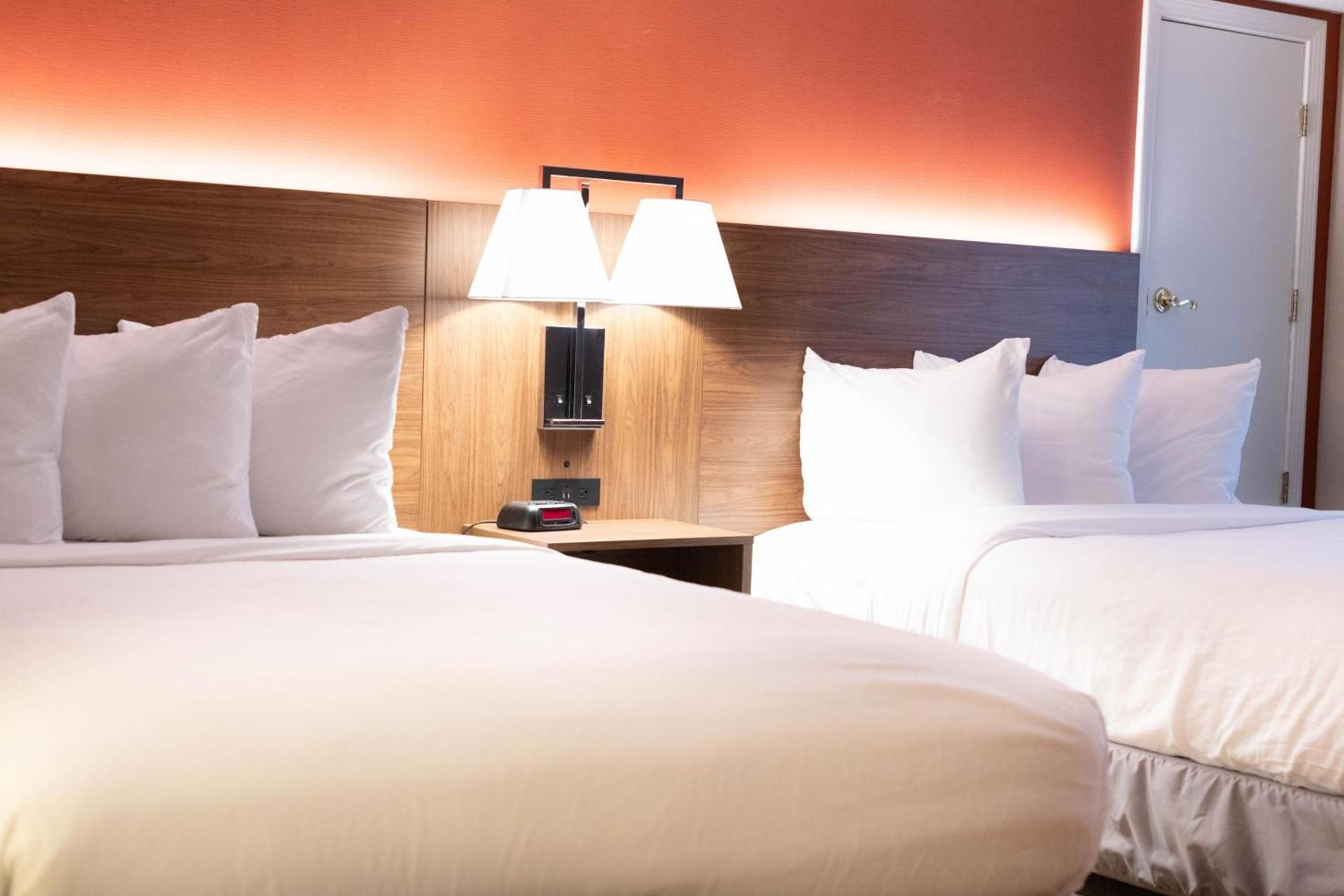 Hawthorn Suites by Wyndham Erie photo 56