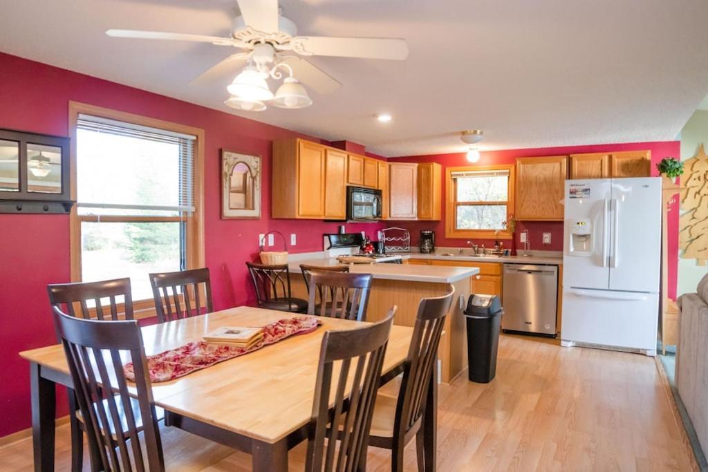 TheLake House photo 12