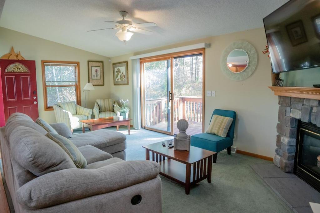 TheLake House photo 17