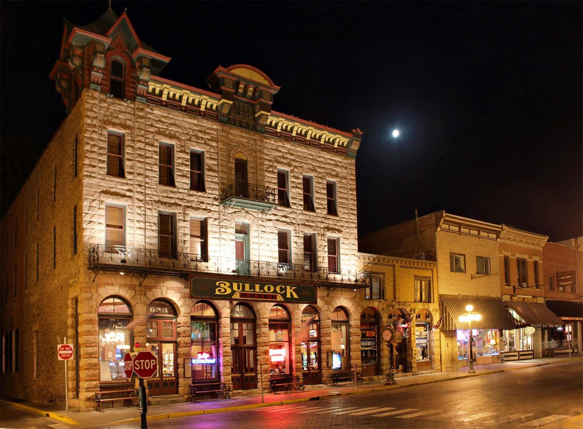 Historic Bullock Hotel — hotel in Deadwood
