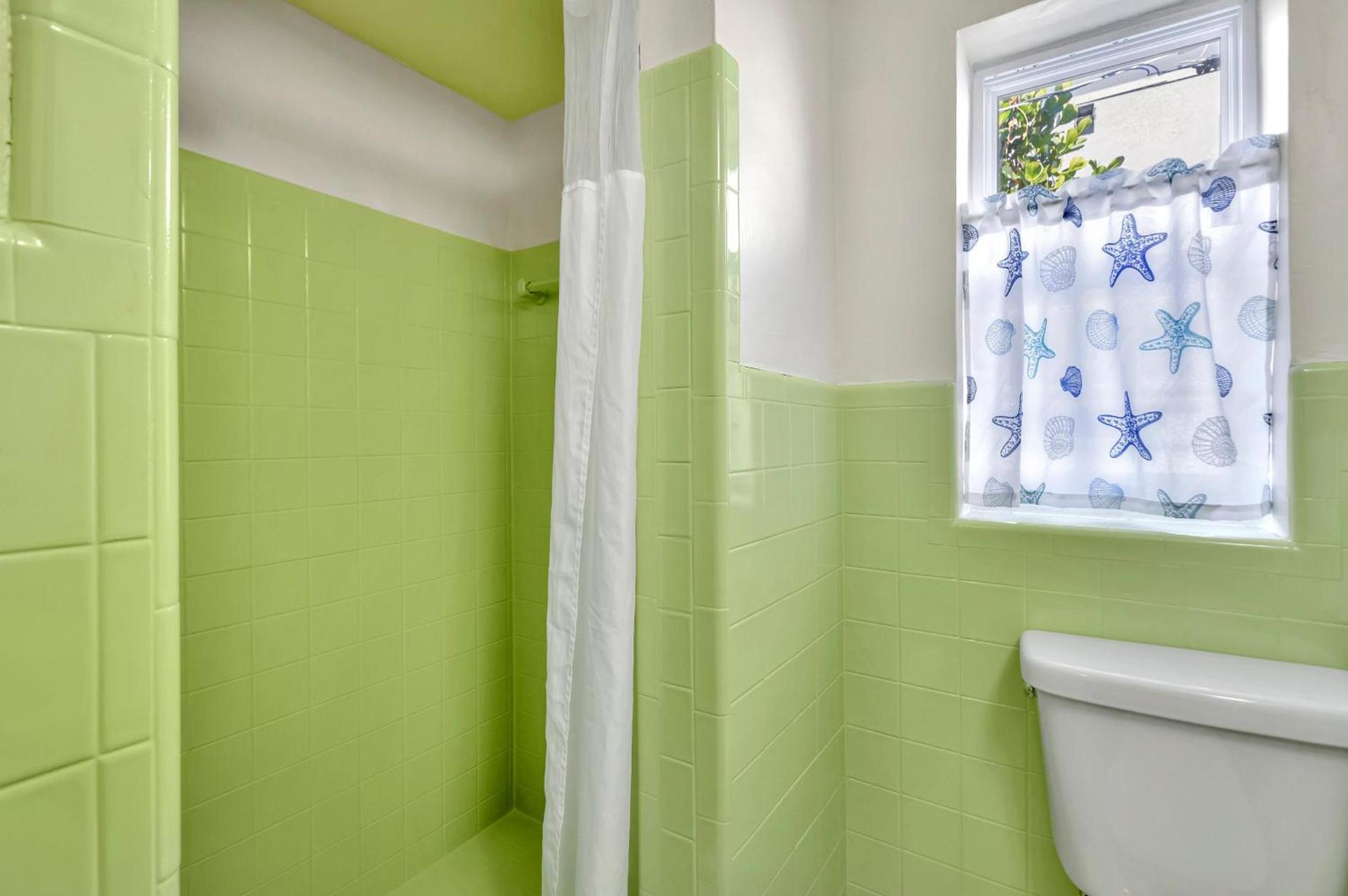 Seahorse Guesthouse photo 16