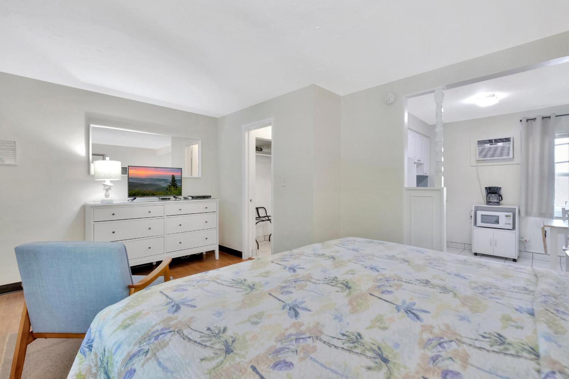 Seahorse Guesthouse photo 22