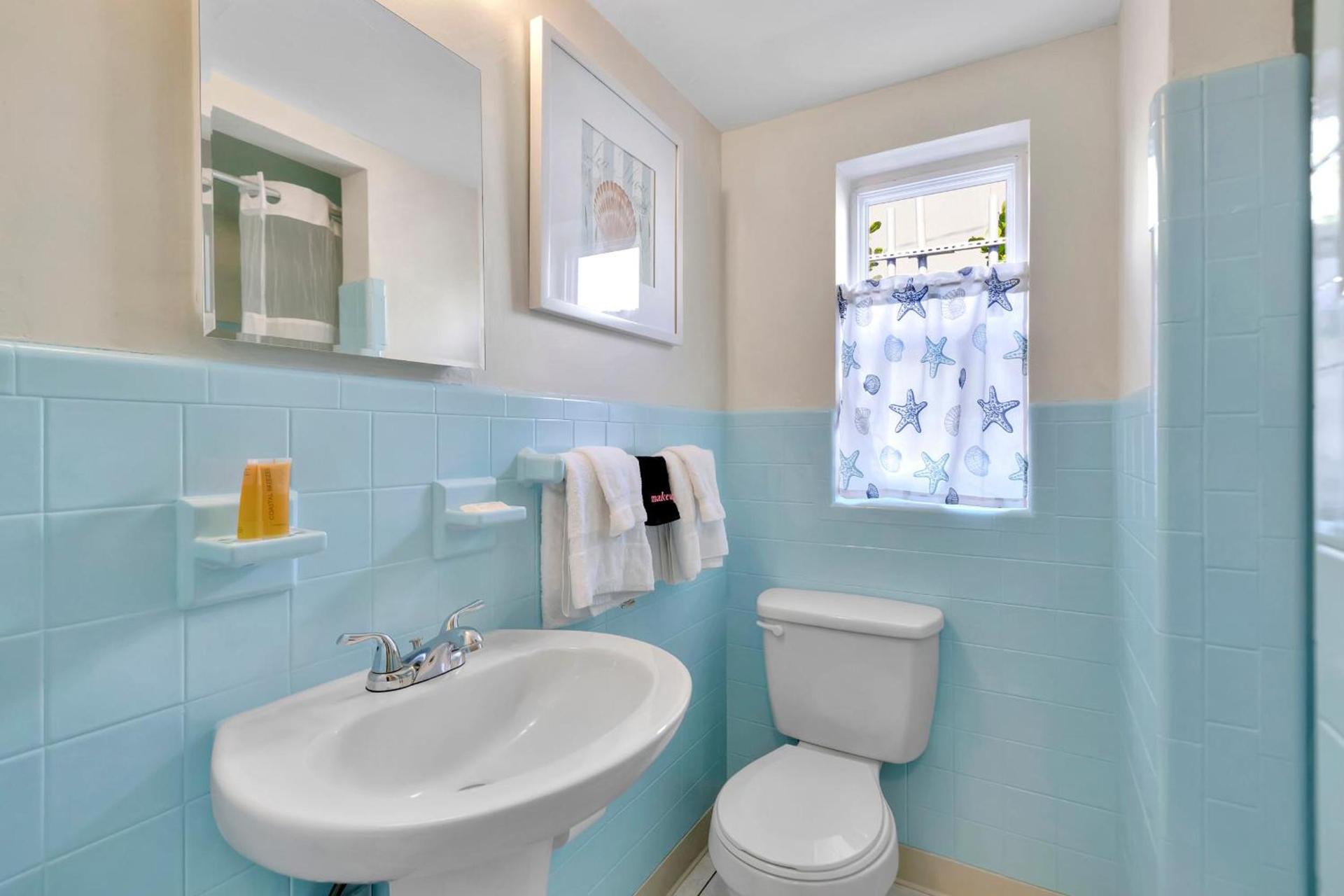 Seahorse Guesthouse photo 30