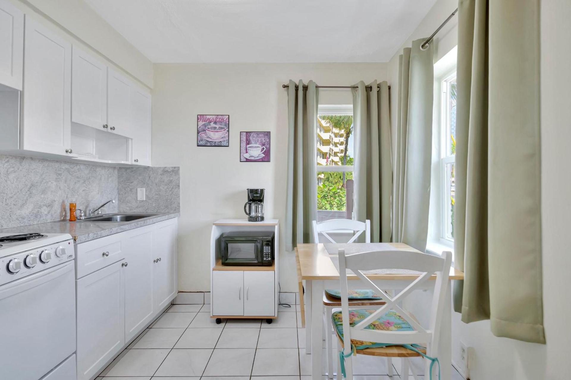 Seahorse Guesthouse photo 34