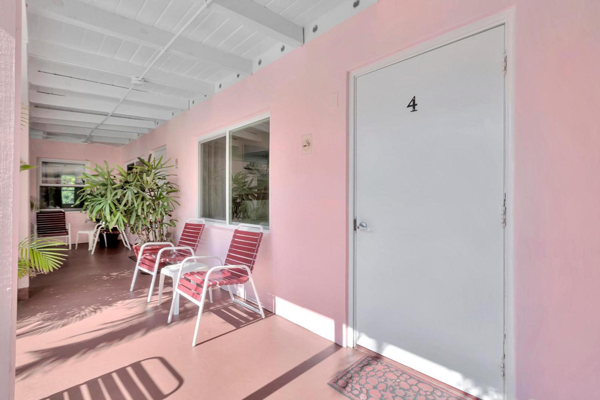 Seahorse Guesthouse photo 42