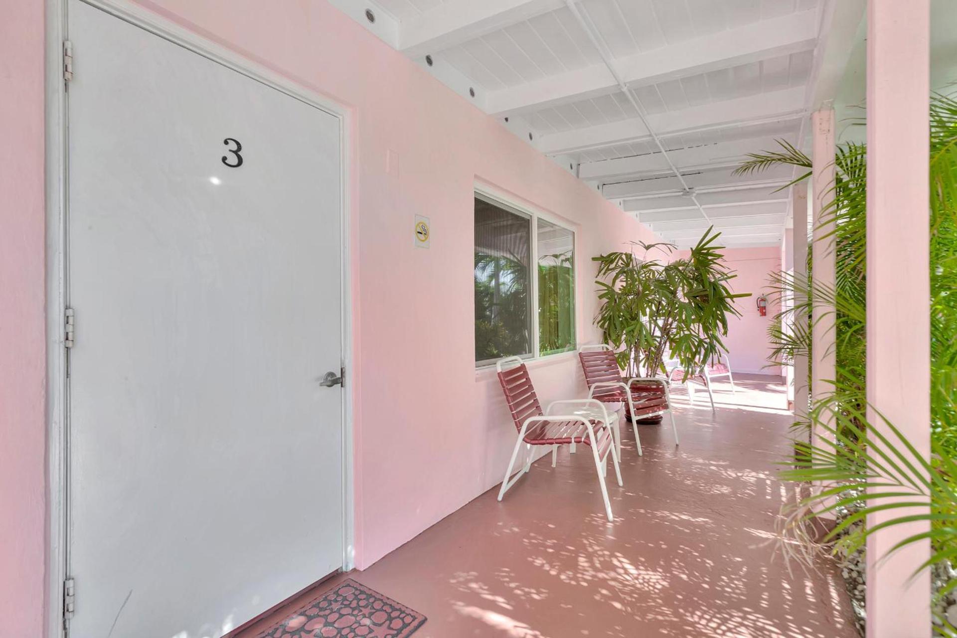 Seahorse Guesthouse photo 40
