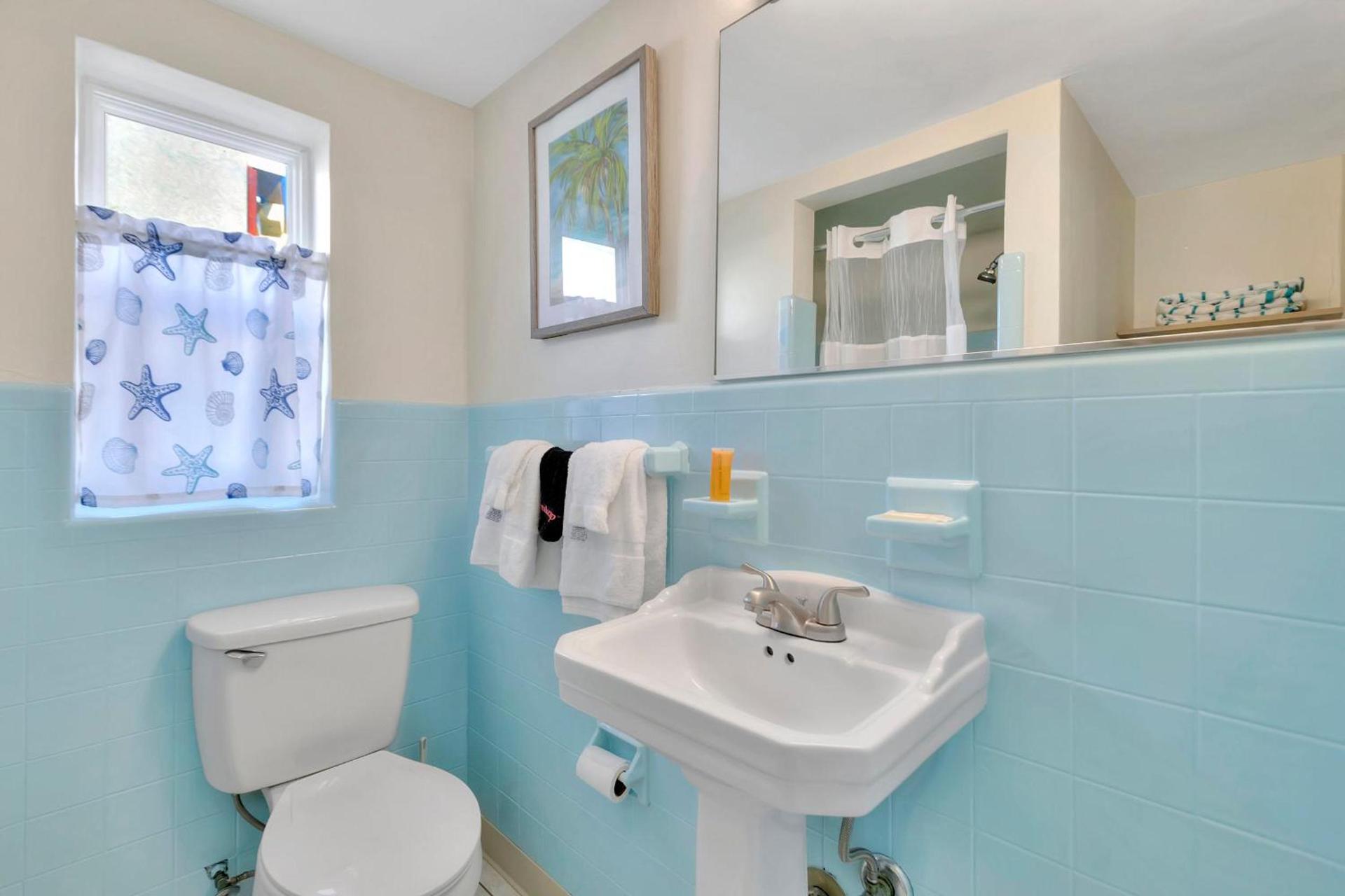 Seahorse Guesthouse photo 58