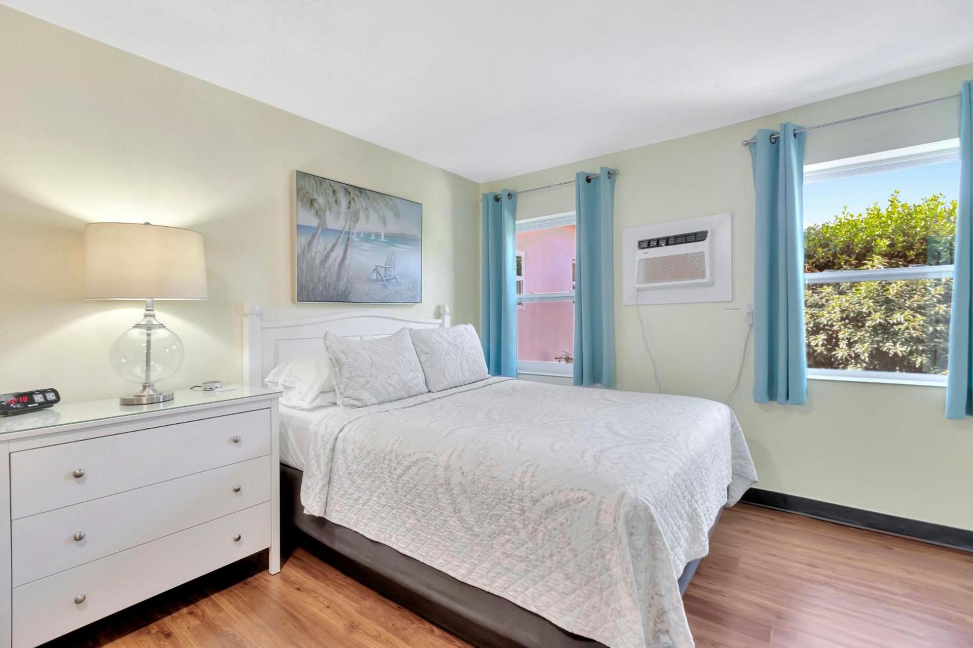 Seahorse Guesthouse photo 69