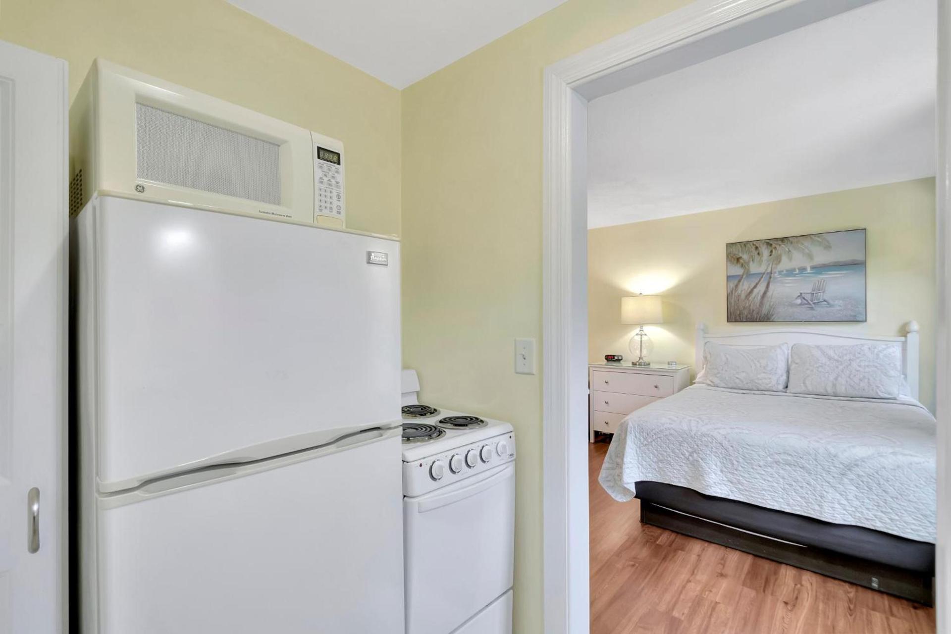 Seahorse Guesthouse photo 72