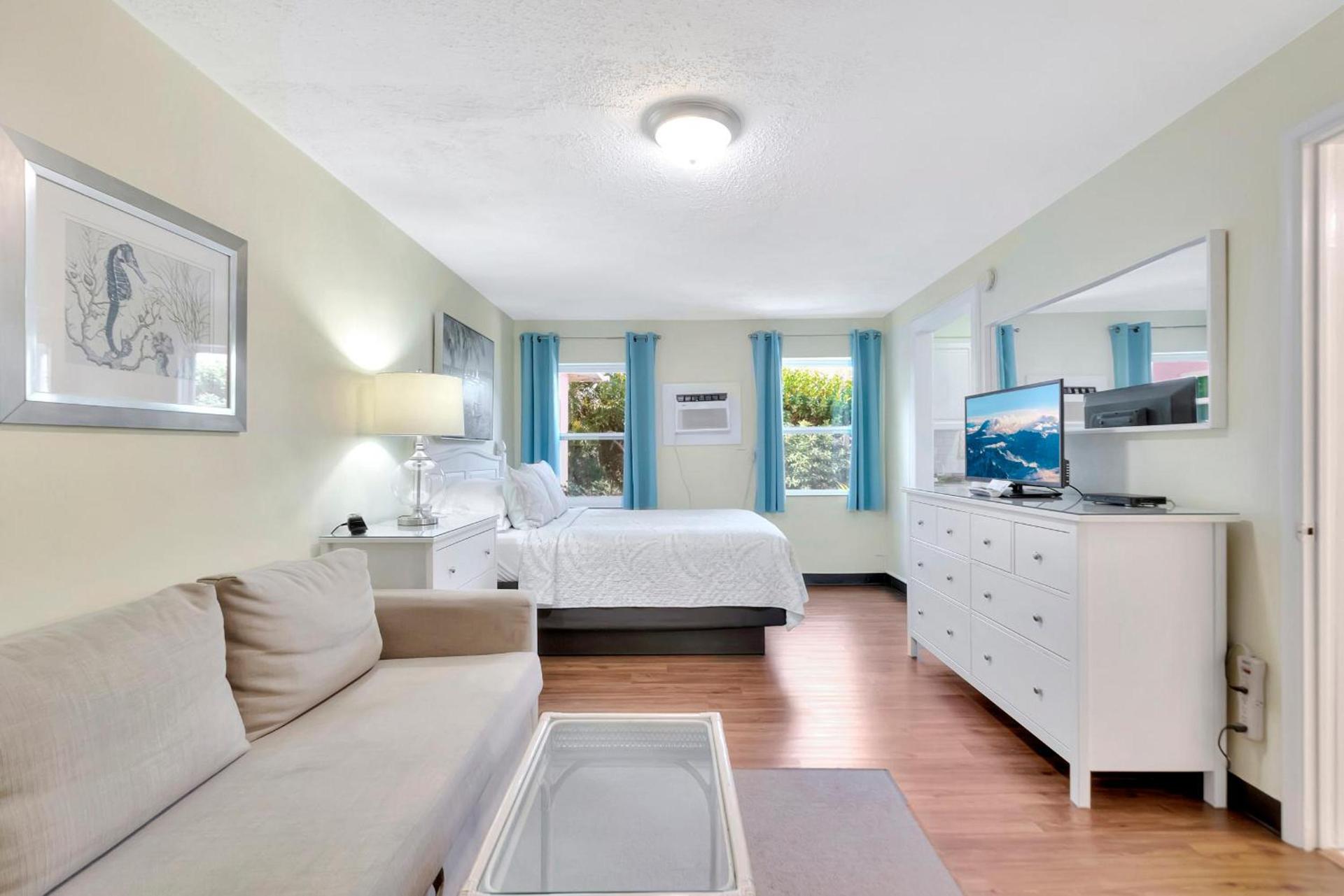 Seahorse Guesthouse photo 73