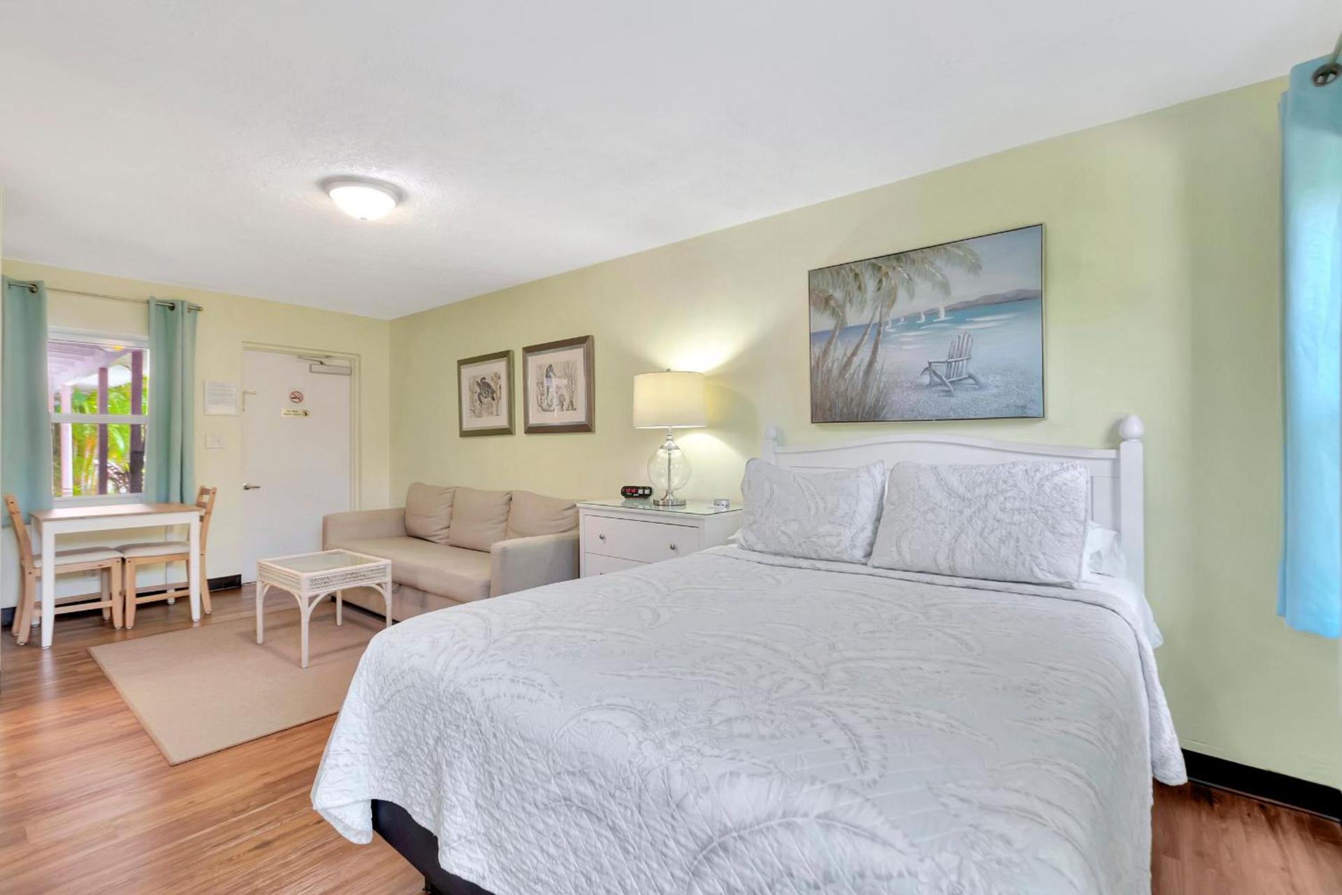 Seahorse Guesthouse photo 71