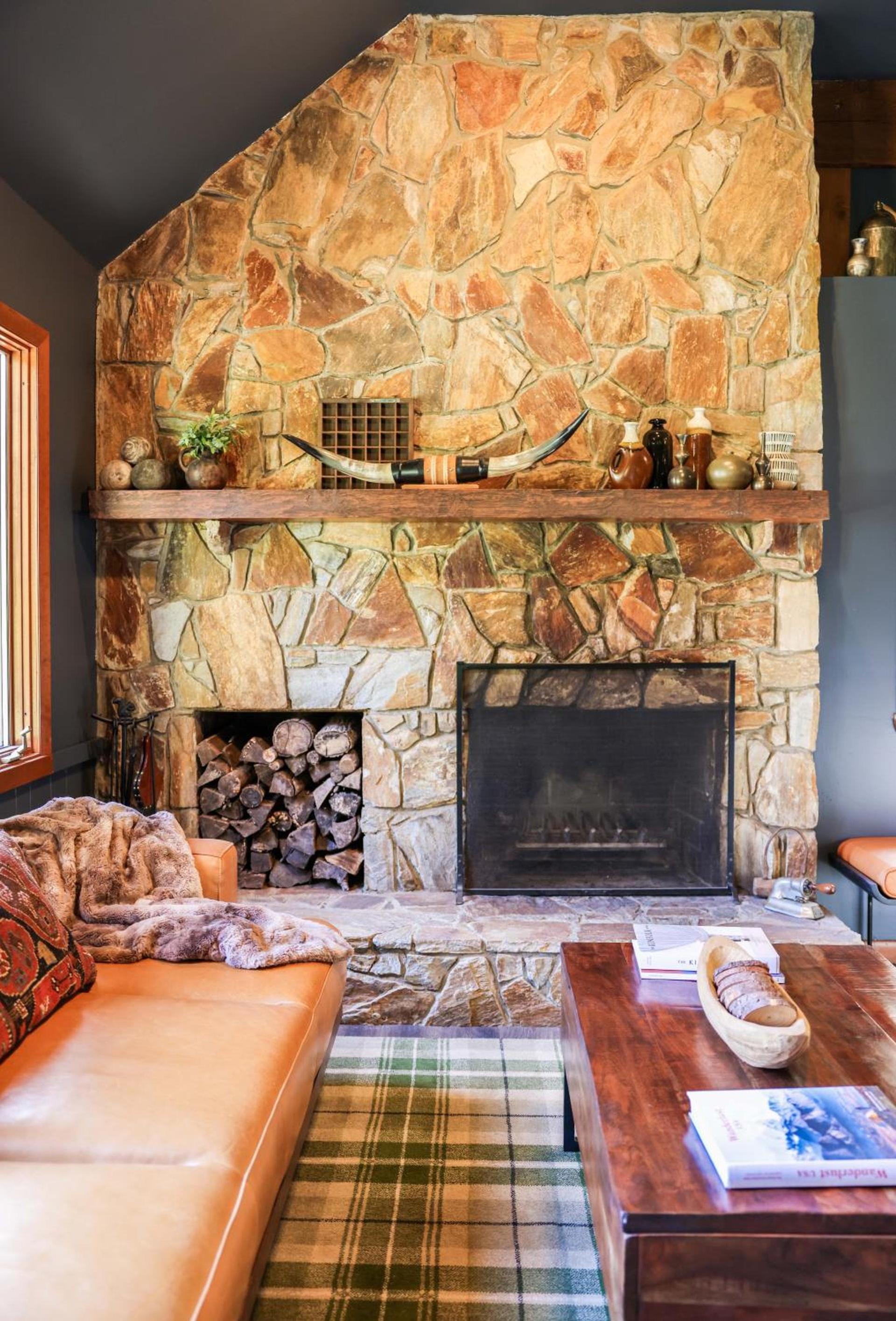 Outland Chalet & Suites Great Smoky Mountains photo 6