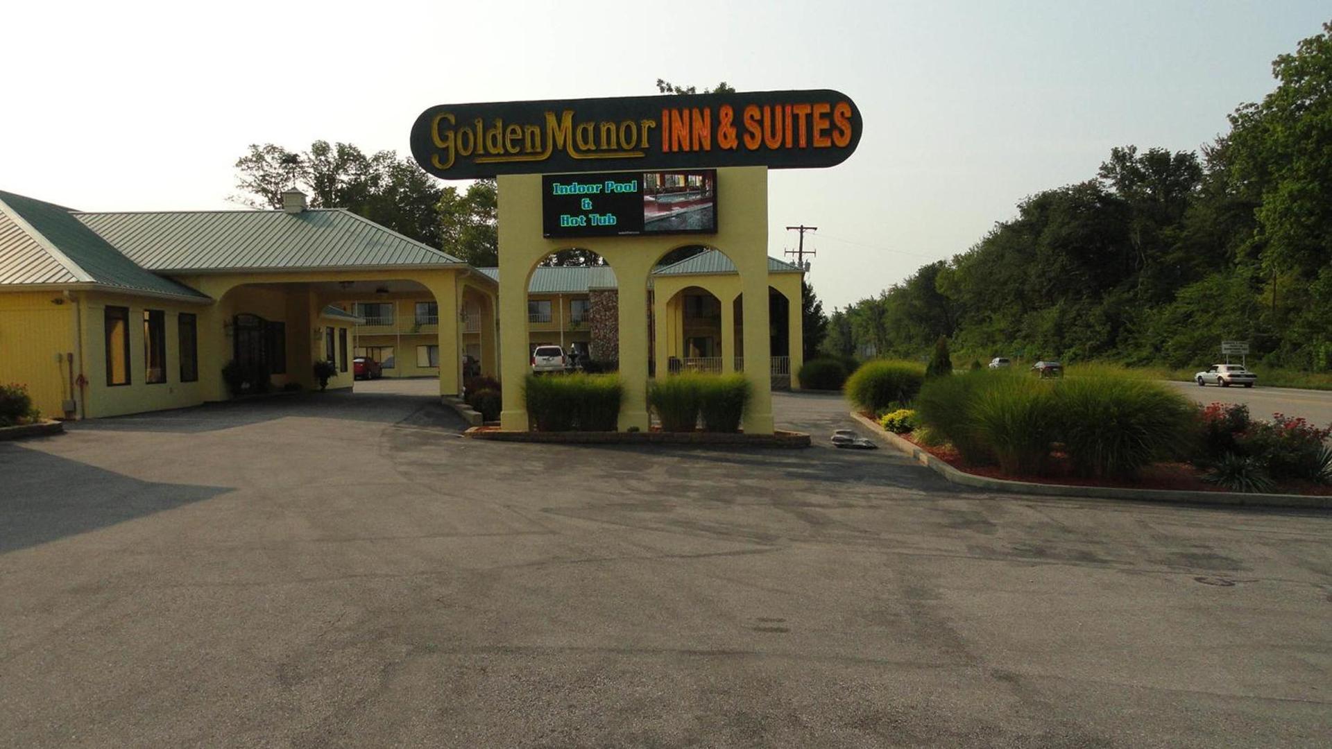 Golden Manor Inn & Suites photo 29