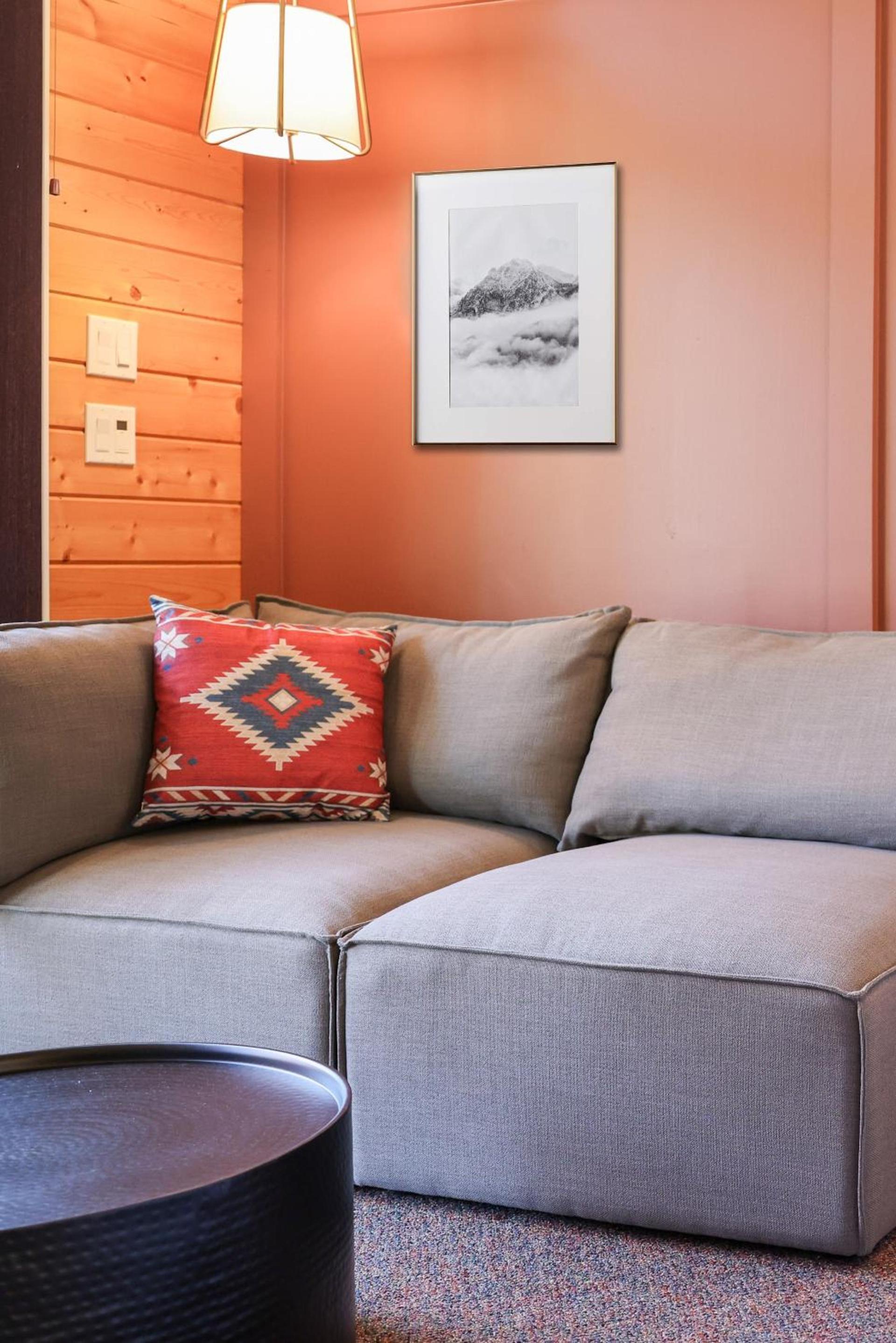 Outland Chalet & Suites Great Smoky Mountains photo 10