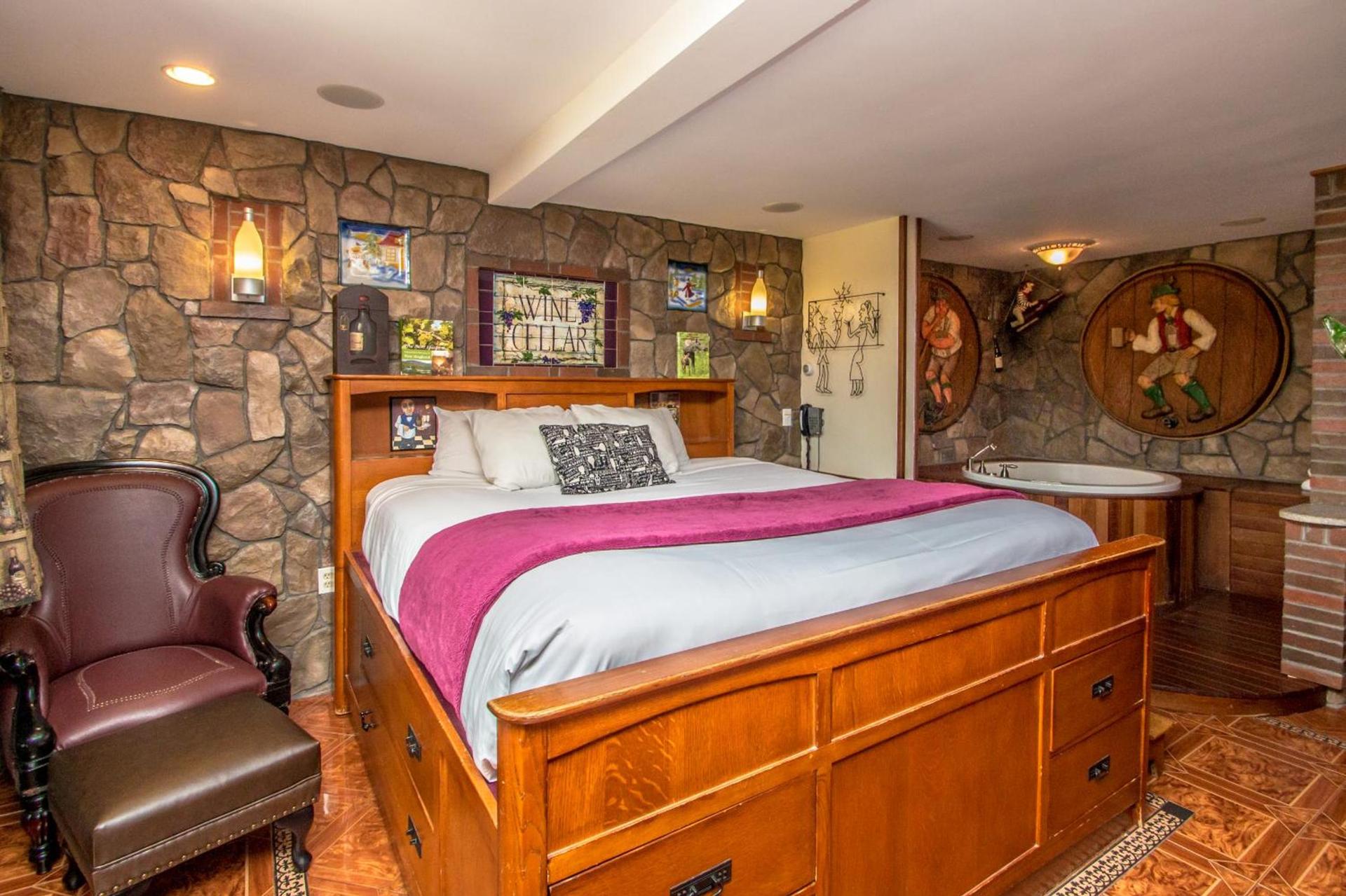 Adventure Suites photo 19