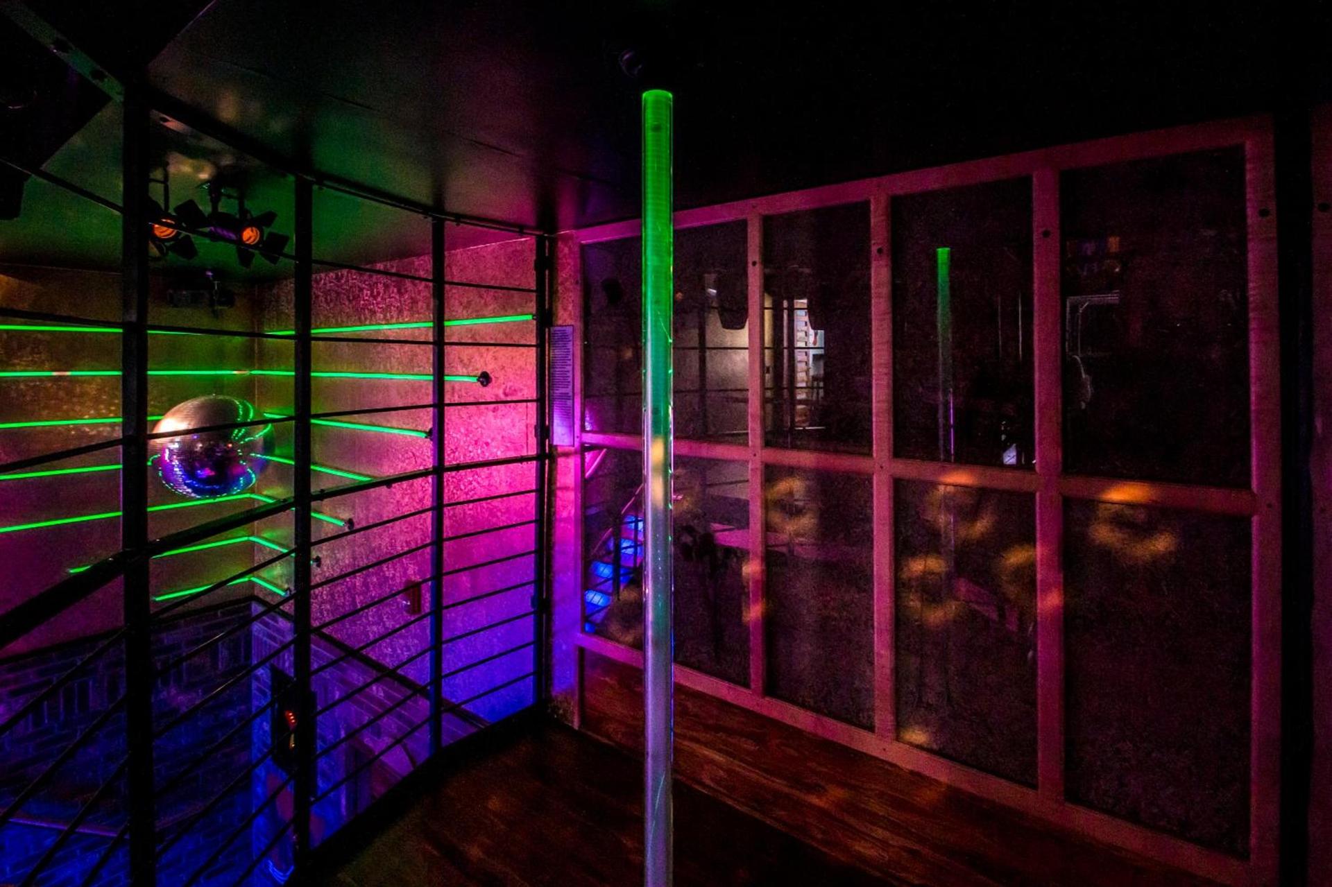Adventure Suites photo 29
