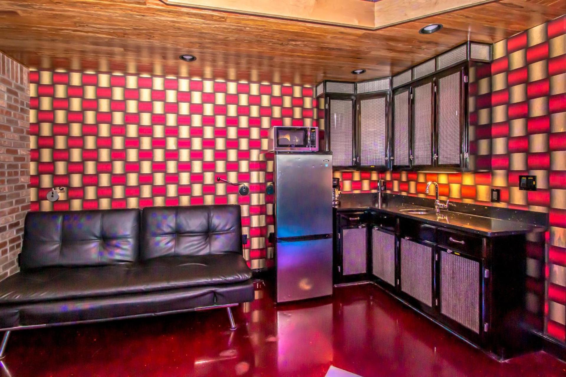 Adventure Suites photo 33