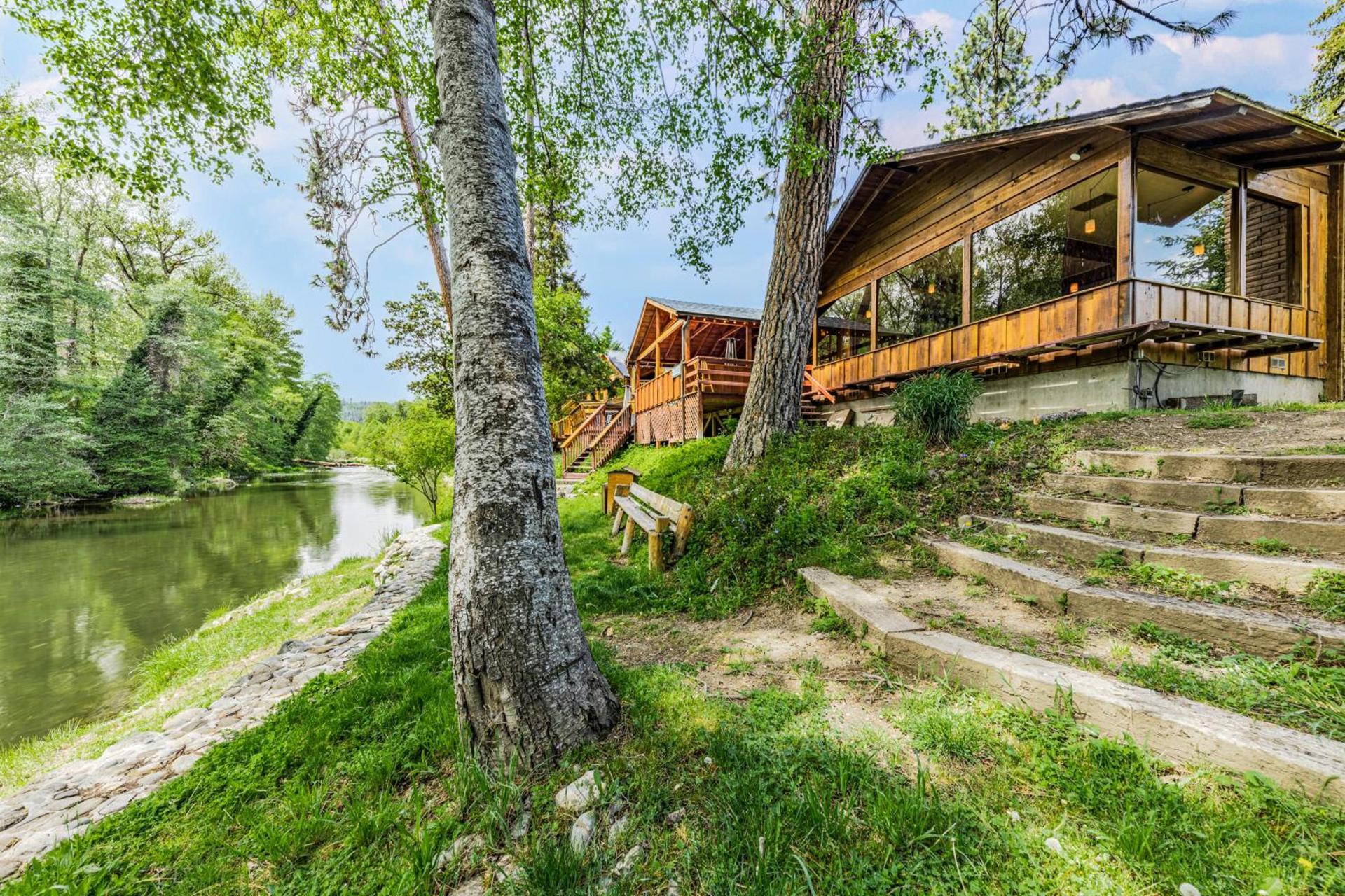 The Lindsay Lodge photo 9