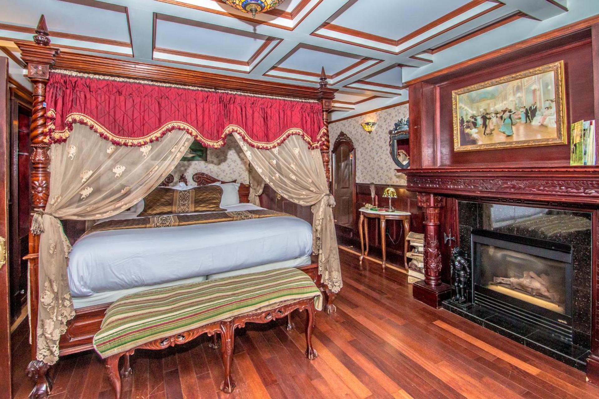 Adventure Suites photo 40