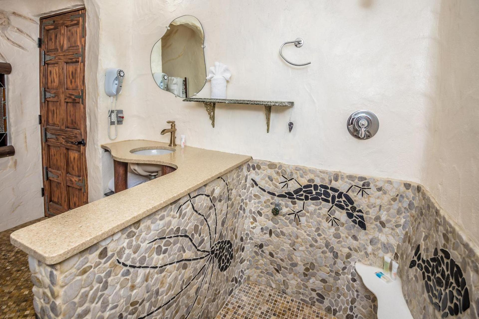 Adventure Suites photo 42