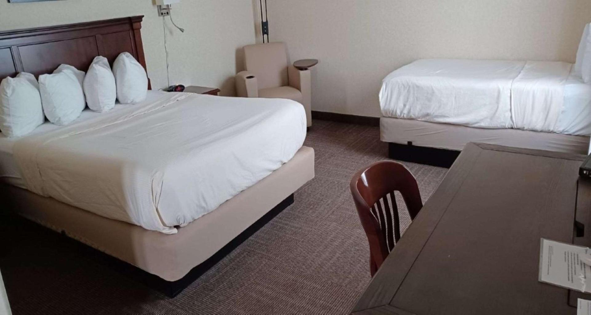 SureStay Hotel by Best Western Eureka photo 8