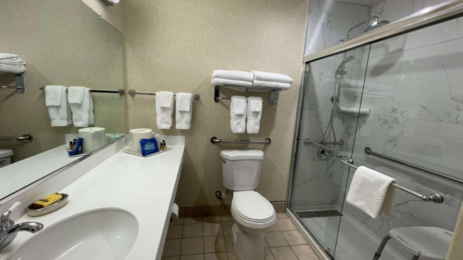 SureStay Hotel by Best Western Eureka photo 18