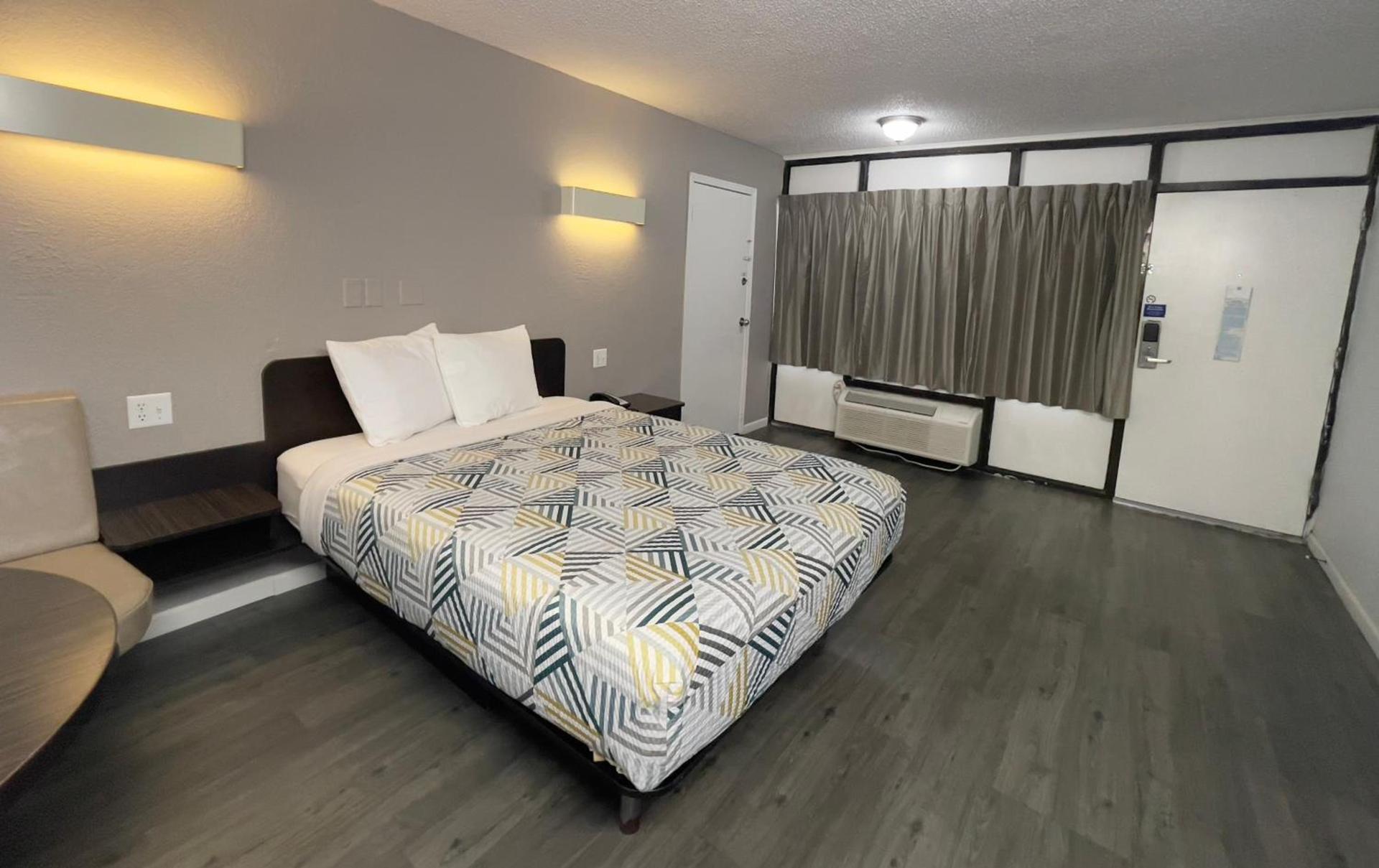 Motel 6-Sallisaw, OK photo 21