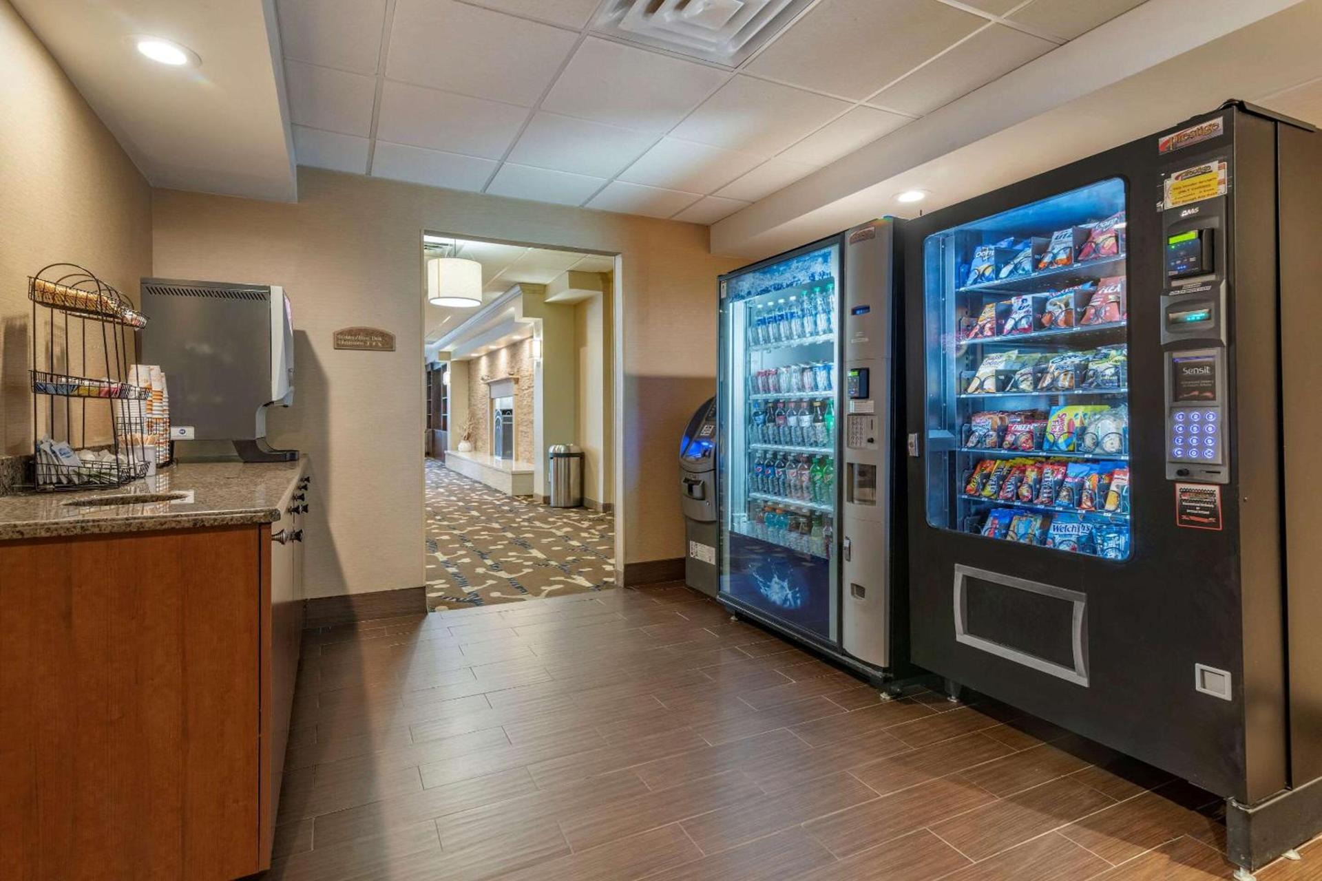 Comfort Inn Albany-South, Glenmont photo 28