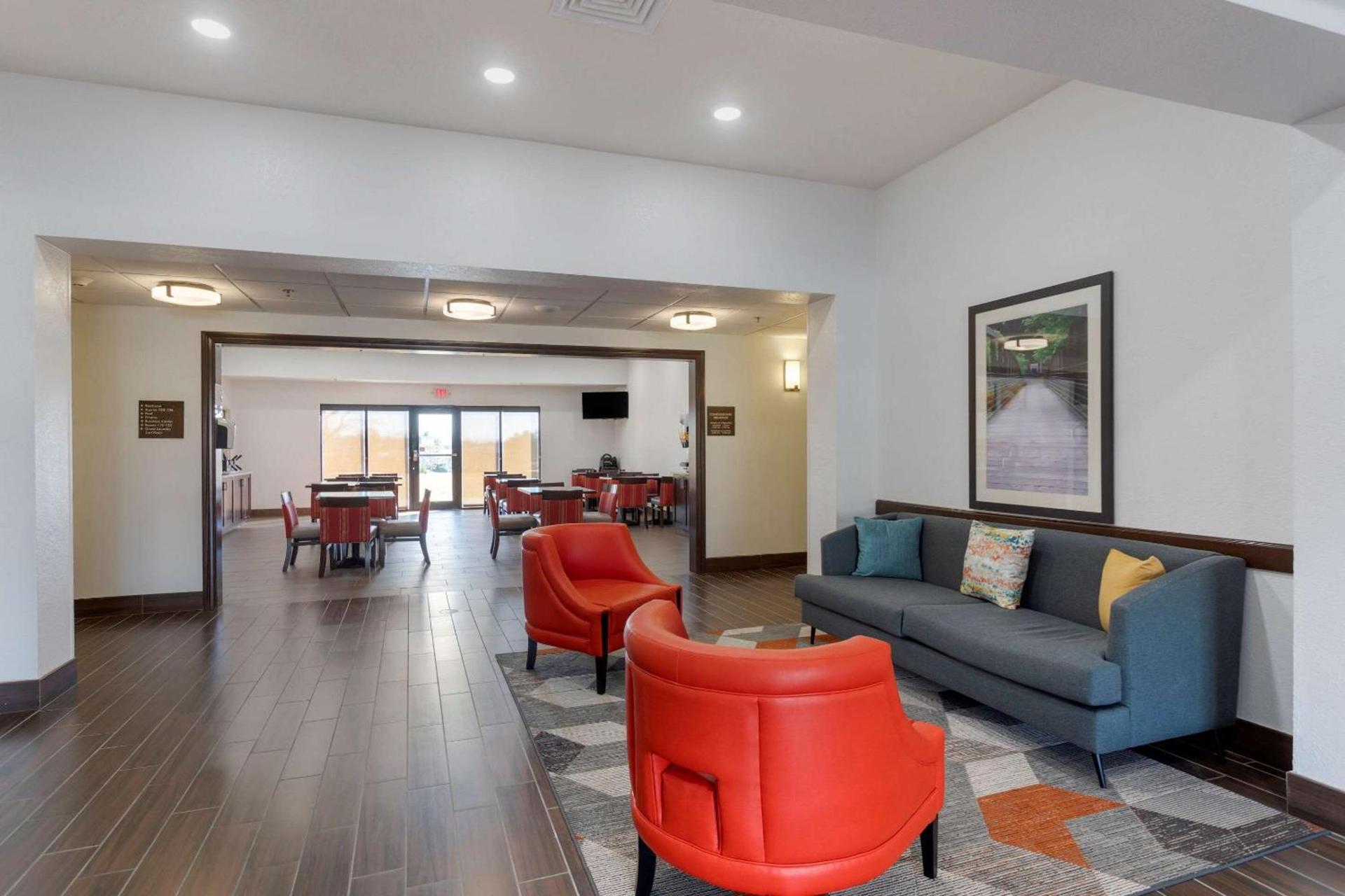 Comfort Inn & Suites Cave City photo 7