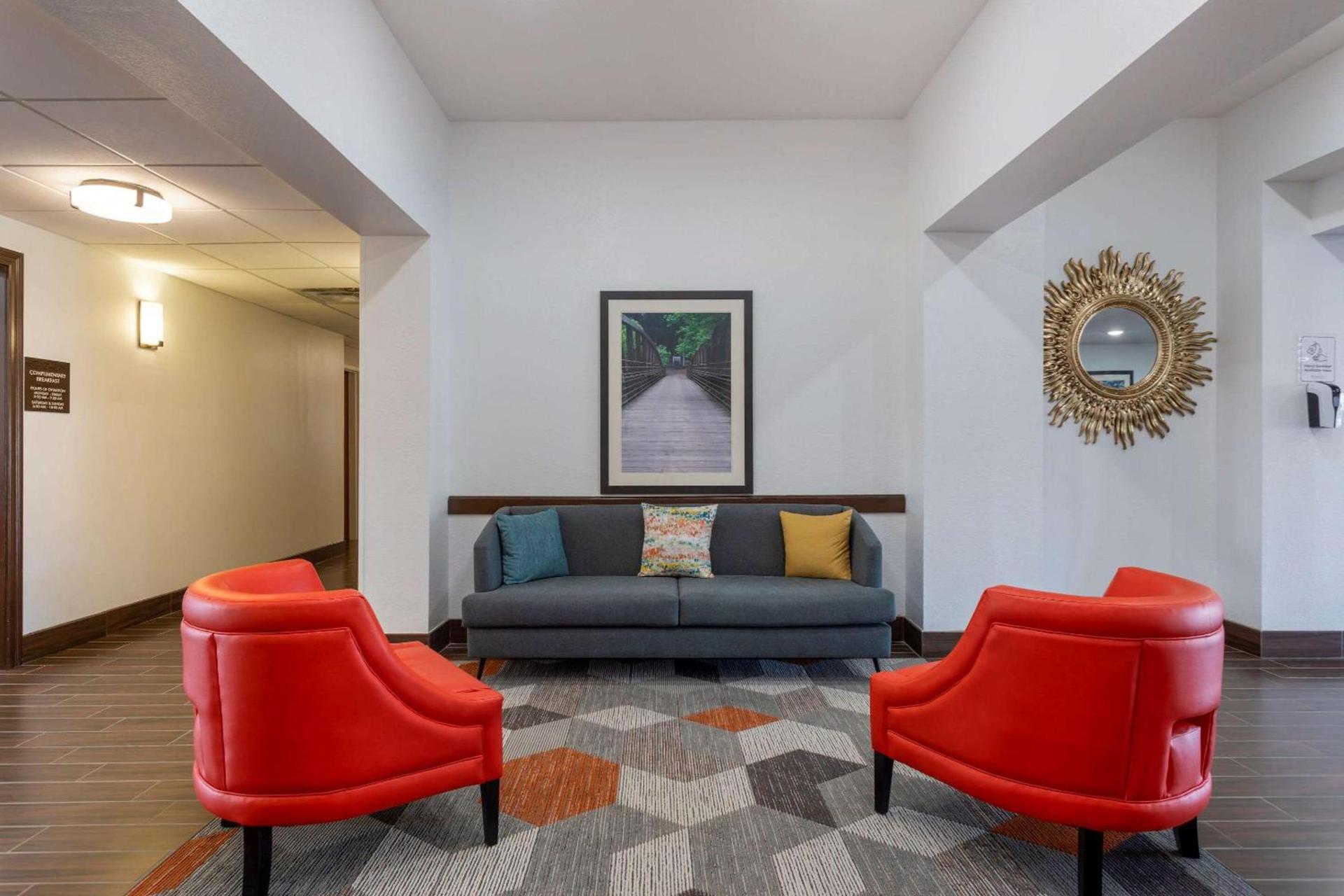 Comfort Inn & Suites Cave City photo 8