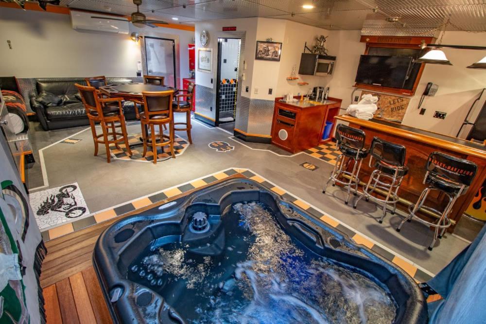 Adventure Suites photo 68