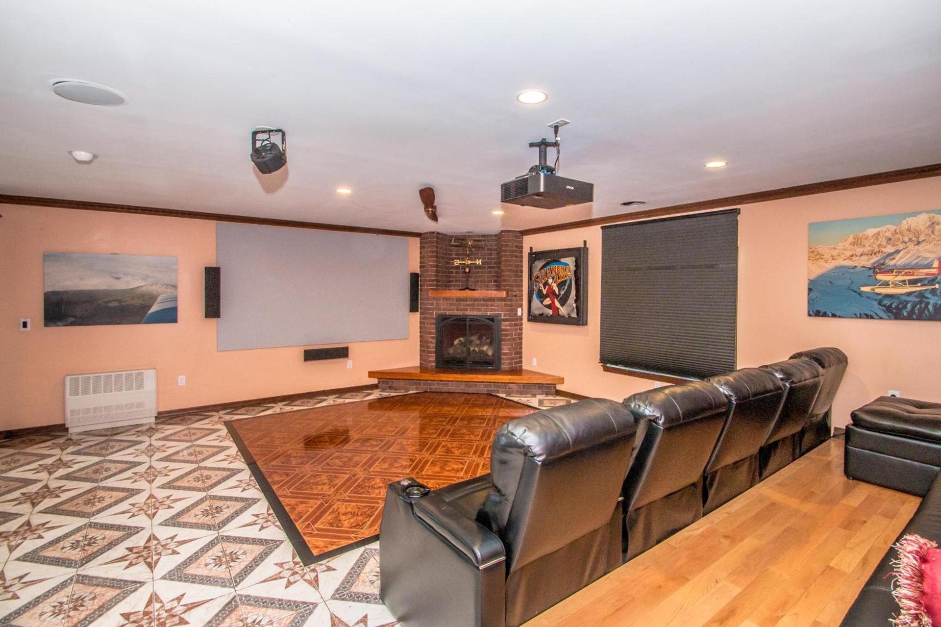 Adventure Suites photo 72