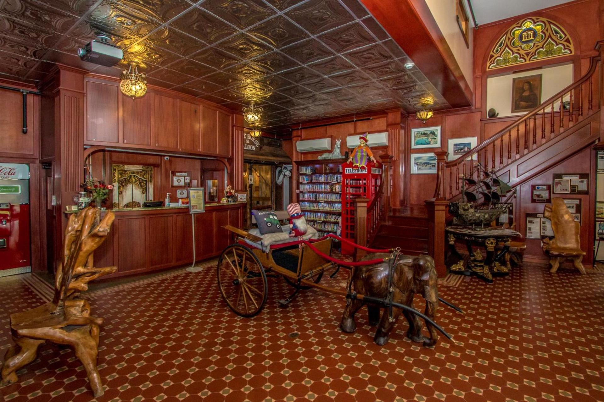 Adventure Suites photo 85