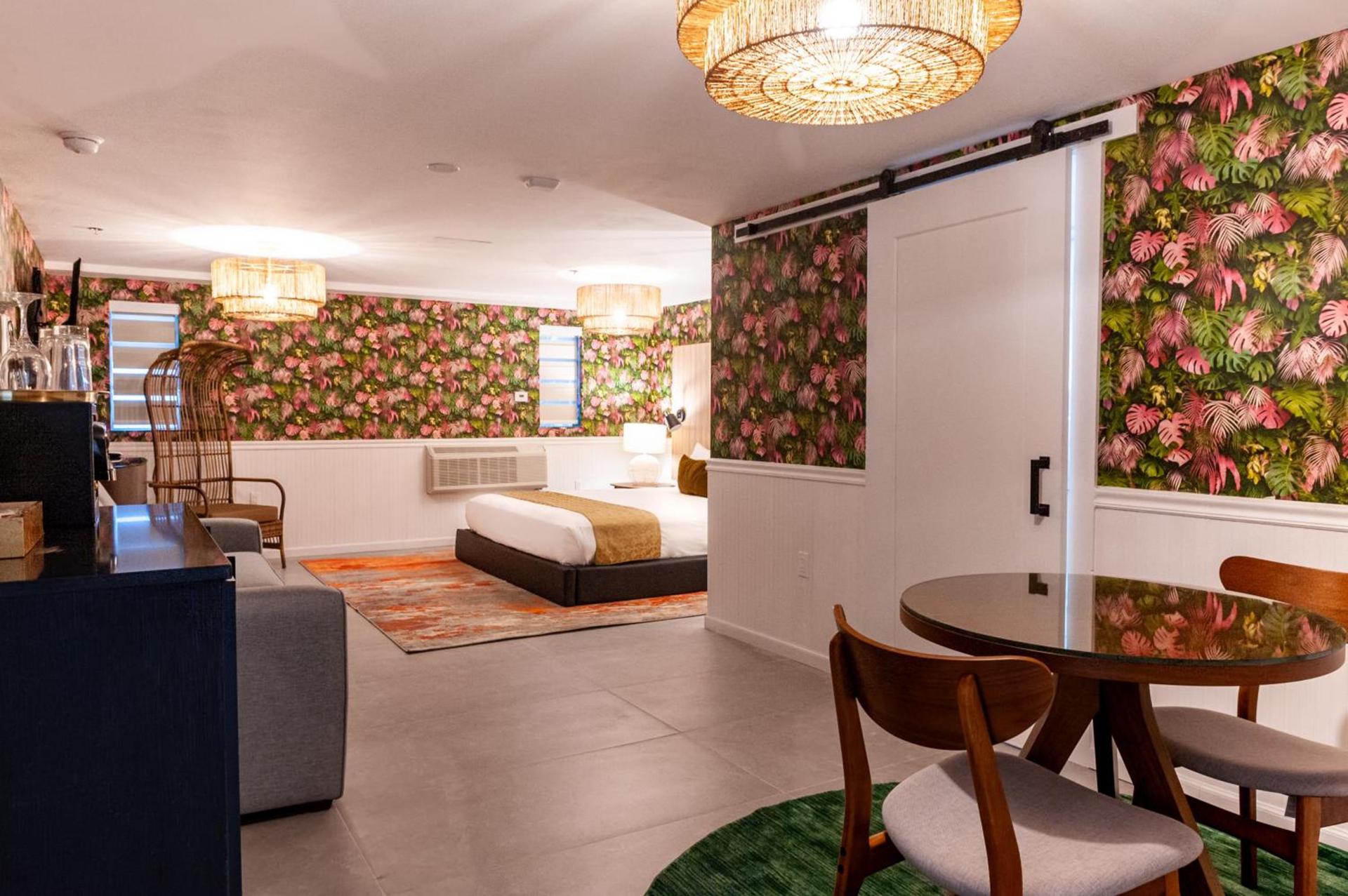 Whitelaw Hotel photo 37
