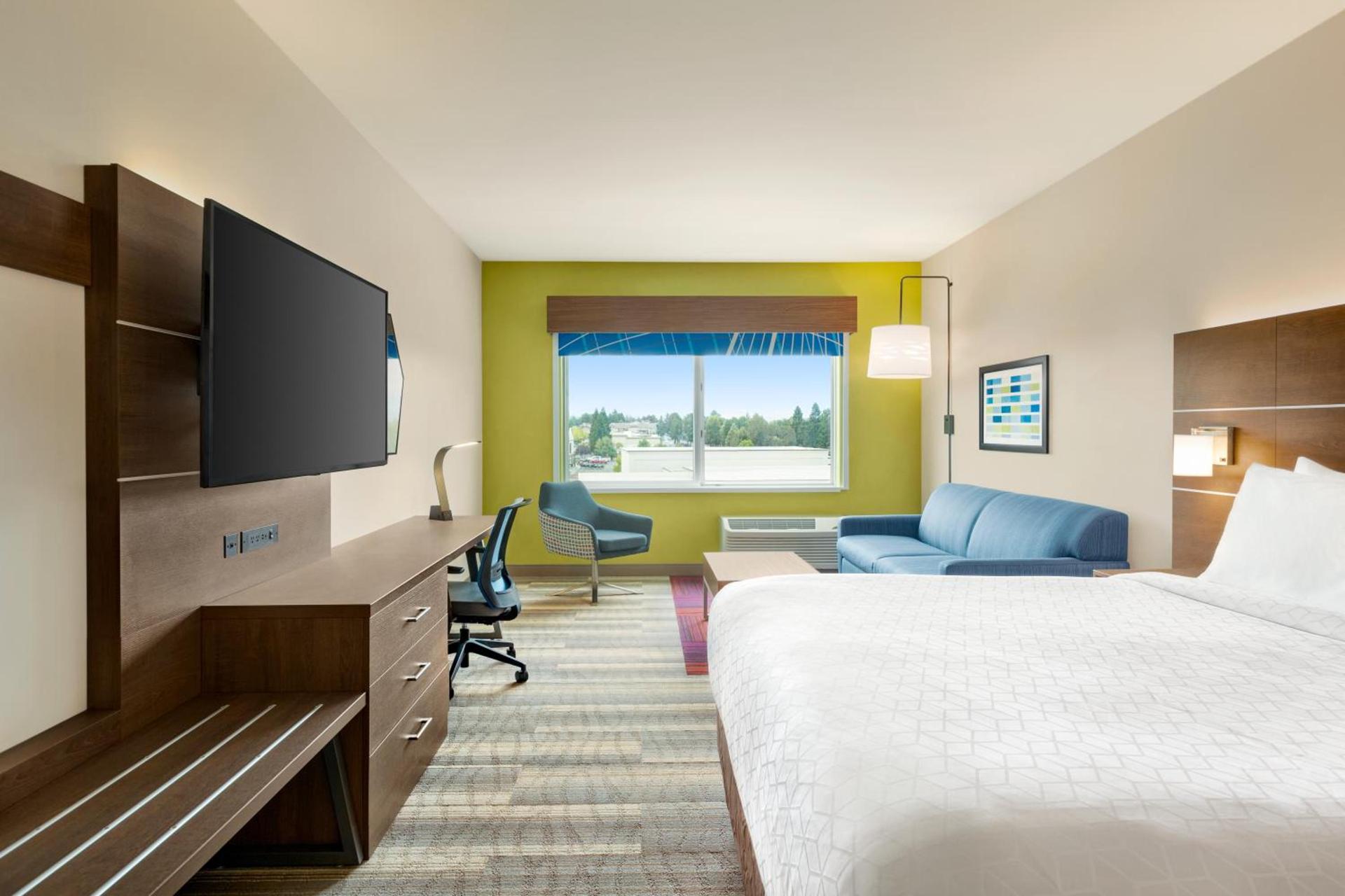 Holiday Inn Express & Suites - Ukiah by IHG photo 38