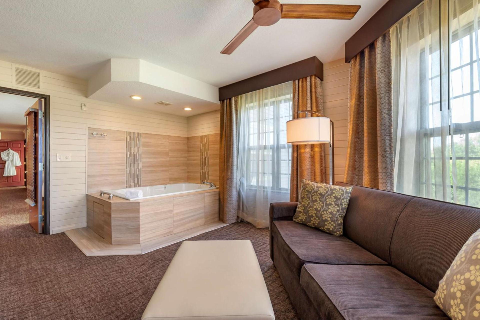 Best Western Premier Bridgewood Hotel Resort photo 31
