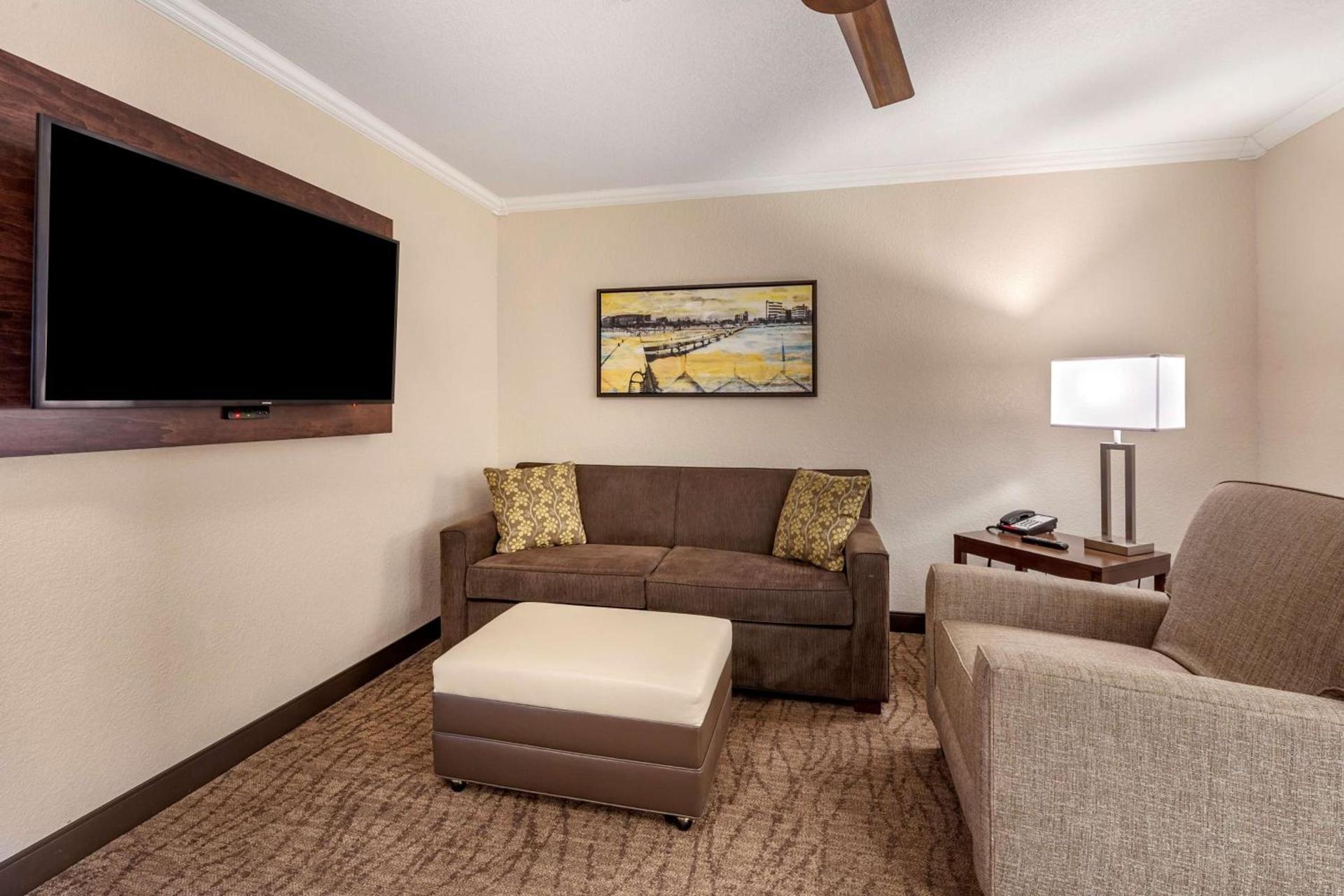 Best Western Premier Bridgewood Hotel Resort photo 33