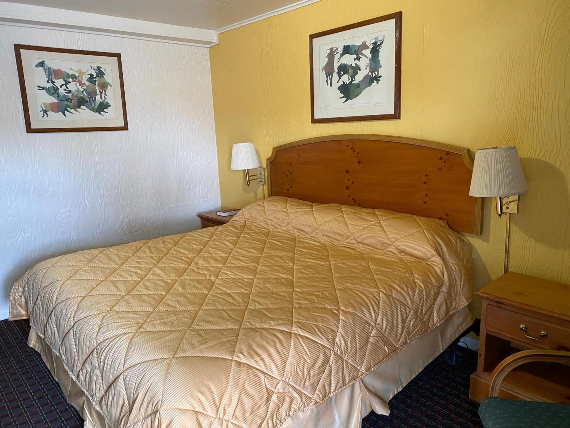 RANGER MOTEL photo 35