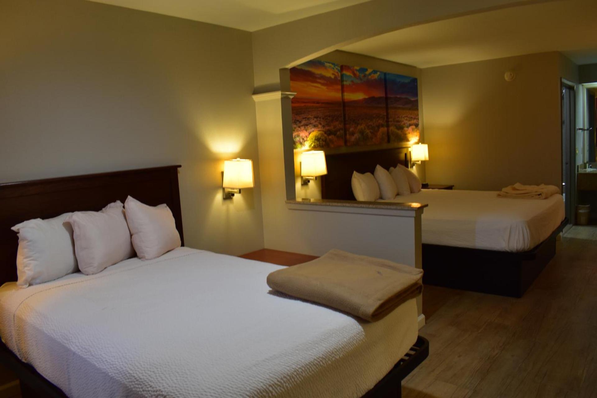 Days Inn by Wyndham Nacogdoches/SFA University/Downtown photo 43