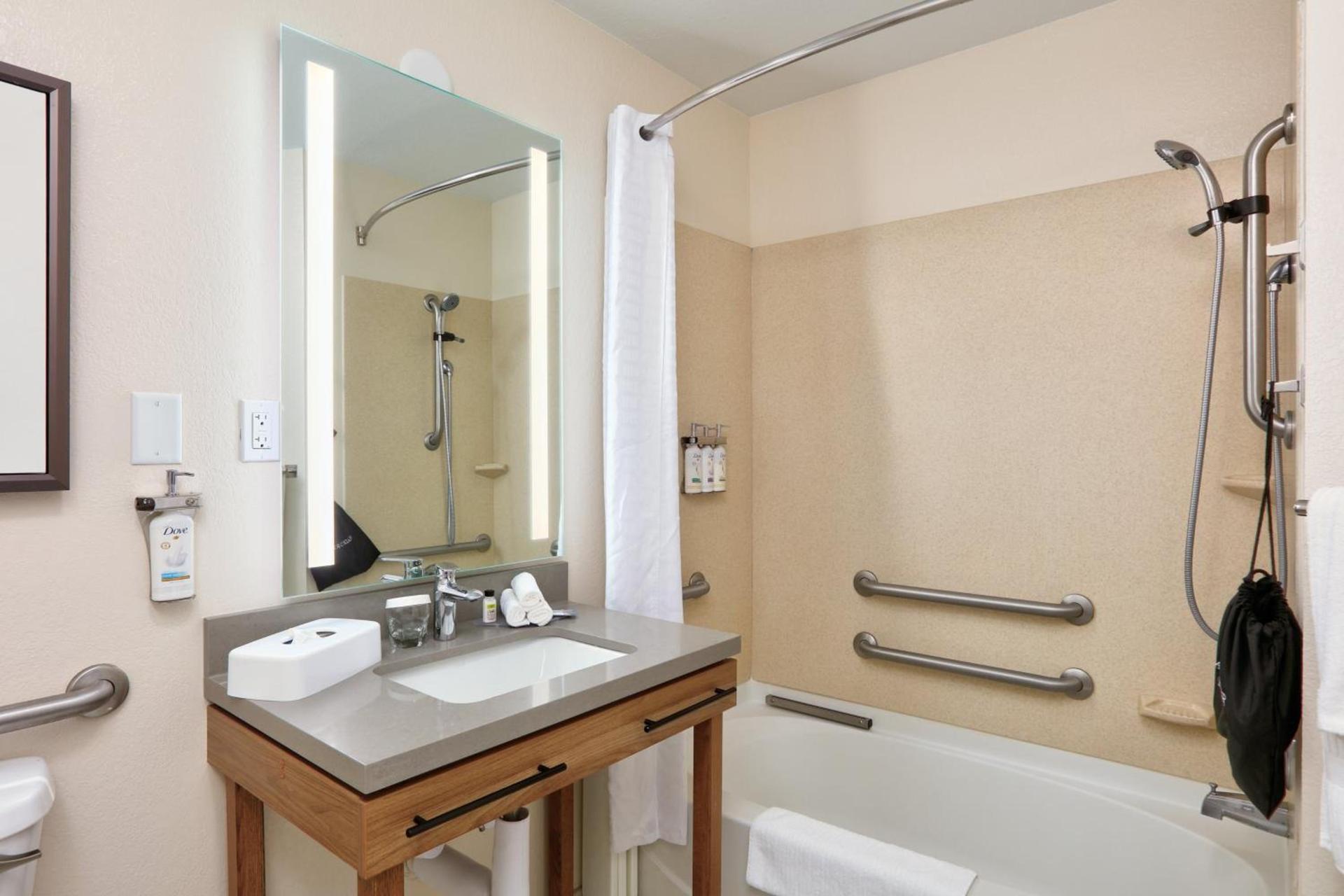 Candlewood Suites Idaho Falls by IHG photo 23