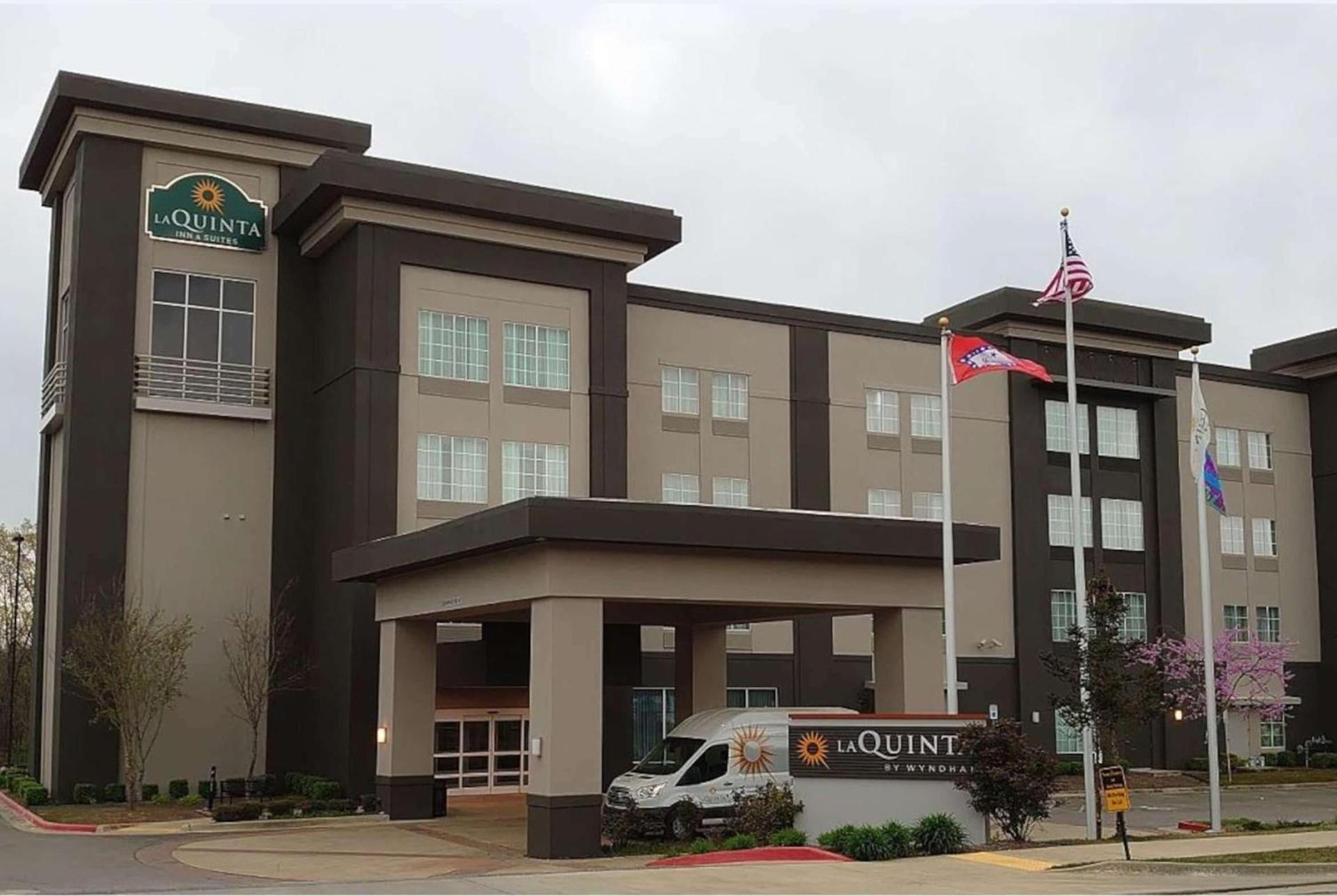 Spark by Hilton Little Rock West photo 1