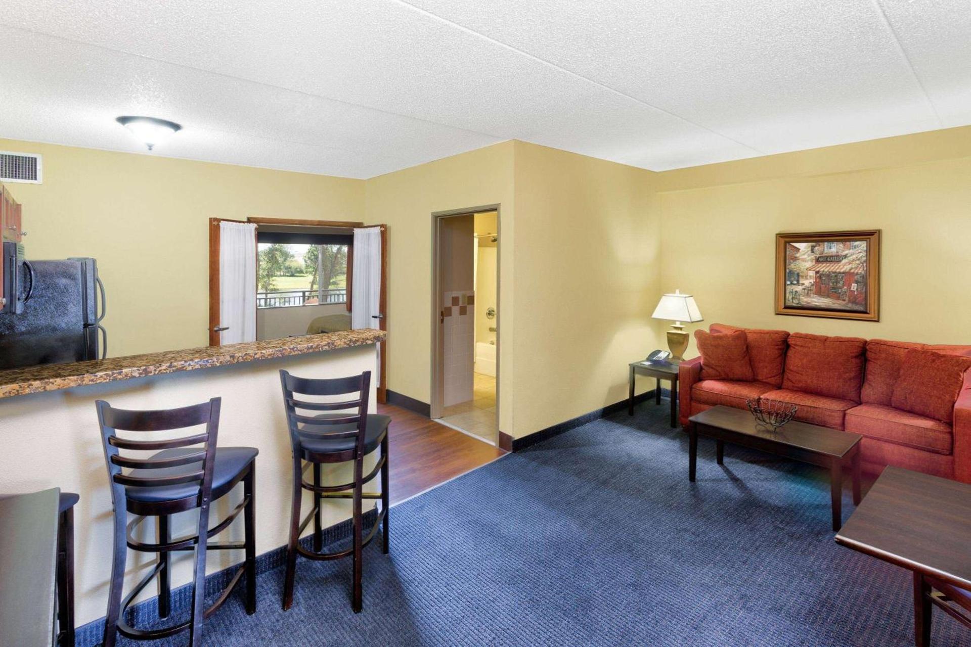 AmericInn by Wyndham Vidalia photo 13