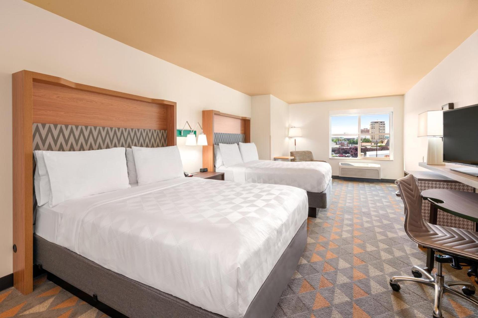 Holiday Inn Yakima by IHG photo 2