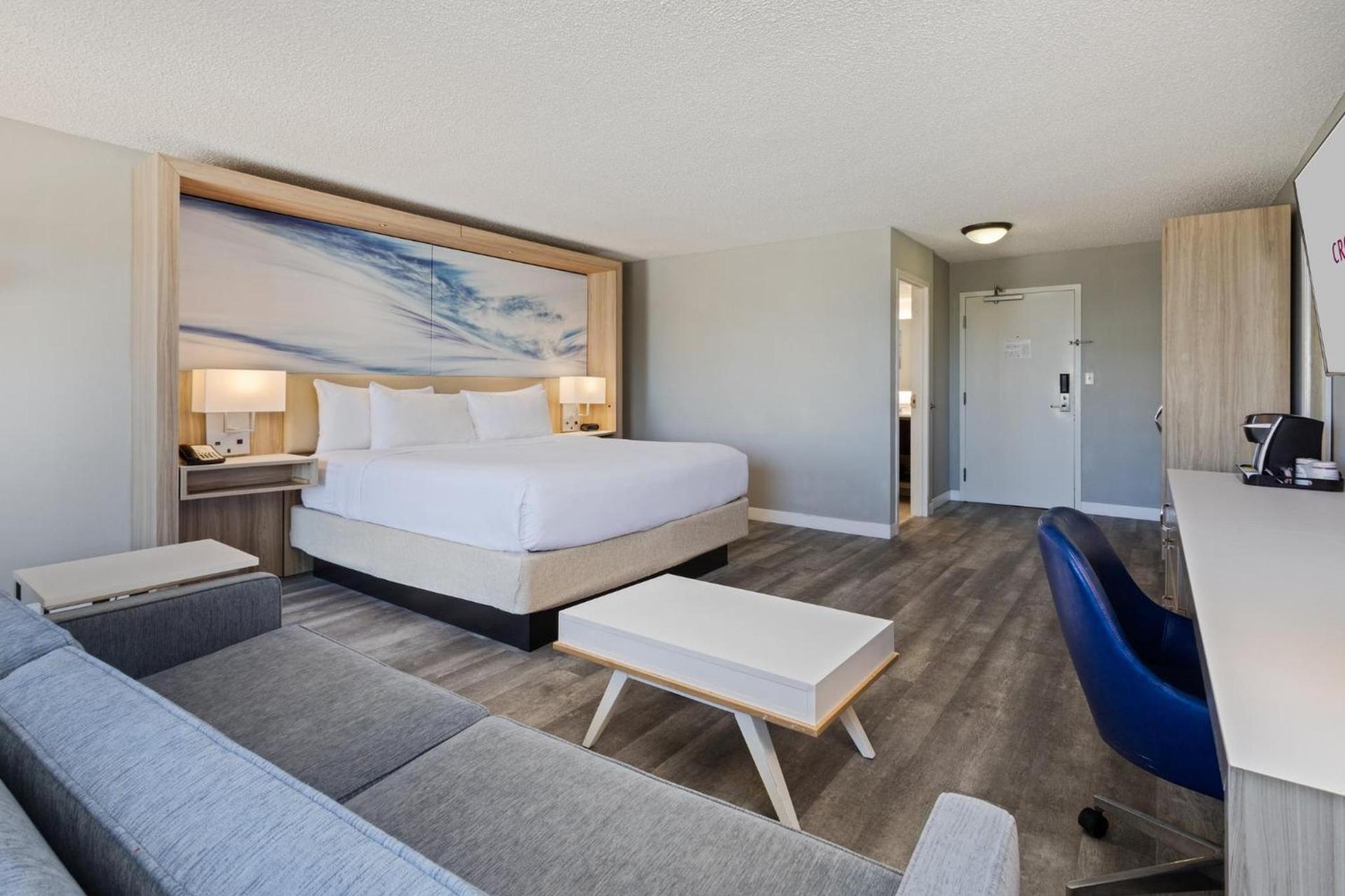 Crowne Plaza Melbourne-Oceanfront by IHG photo 76