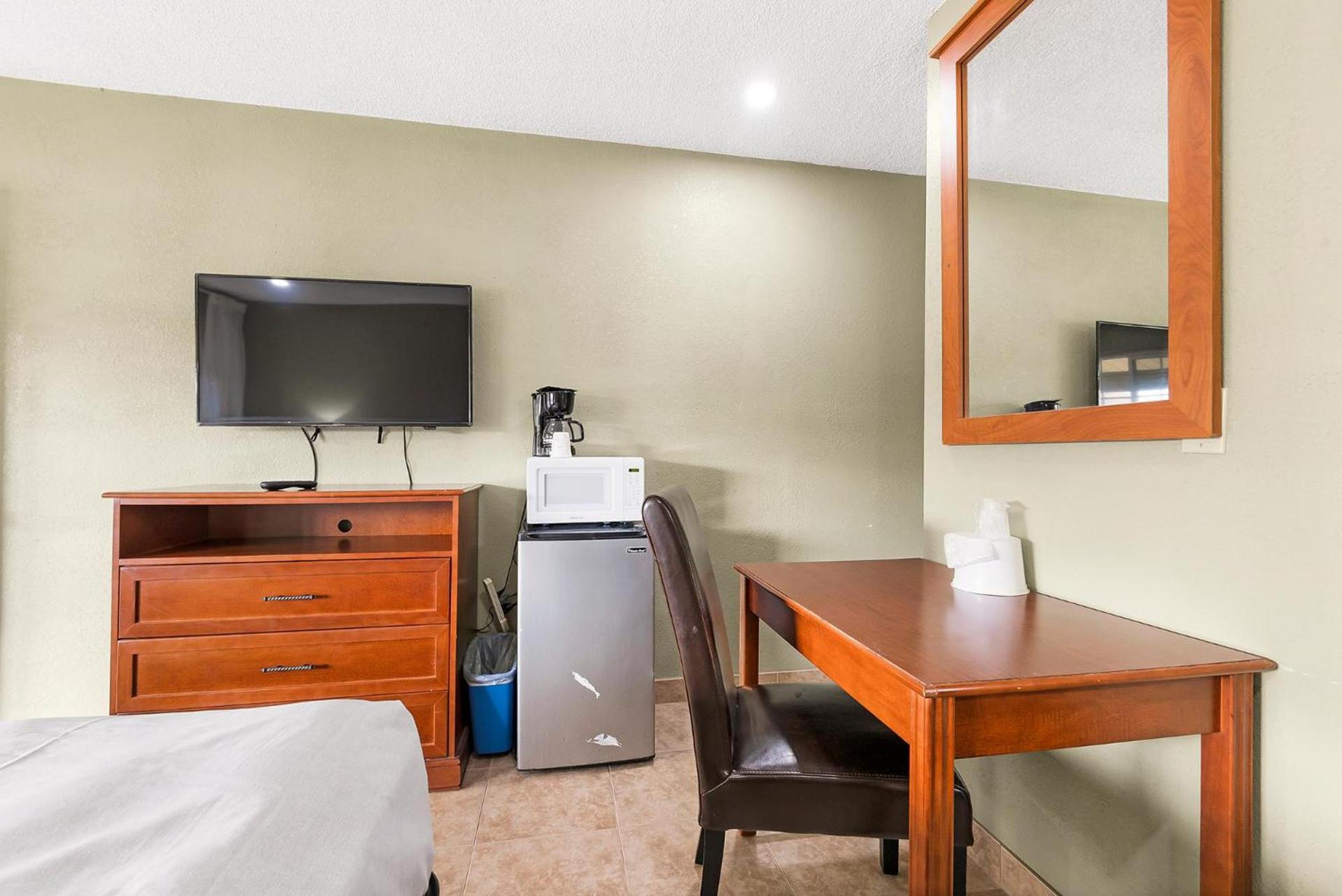 Safari Inn - Chico photo 26